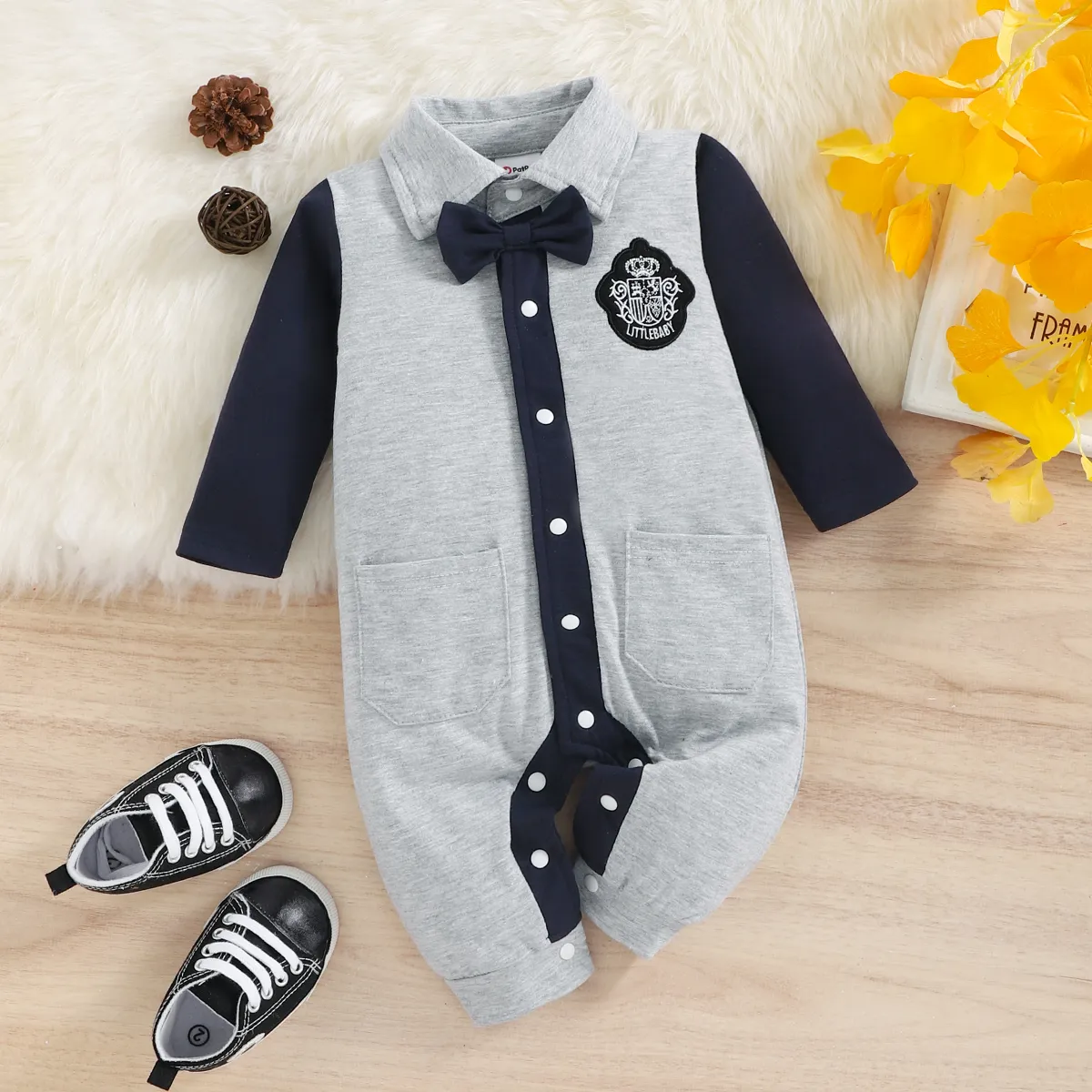 

Baby Boy Gentleman Bow Tie Badge Design Party Outfit Colorblock Long-sleeve Button Jumpsuit