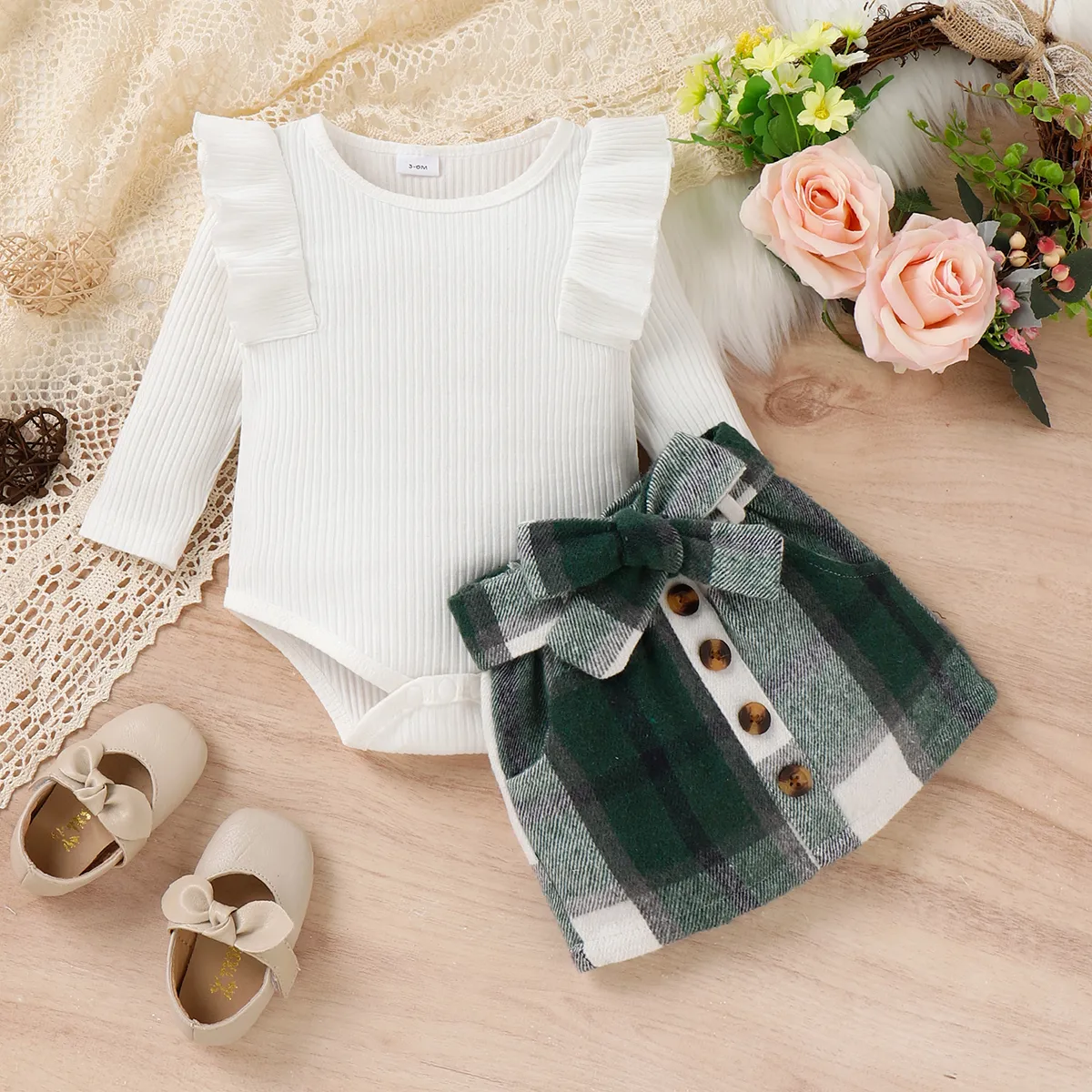 2pcs Baby Girl Solid Rib Knit Ruffle Trim Long-sleeve Romper and Button Front Plaid Belted Skirt Set Green big image 1