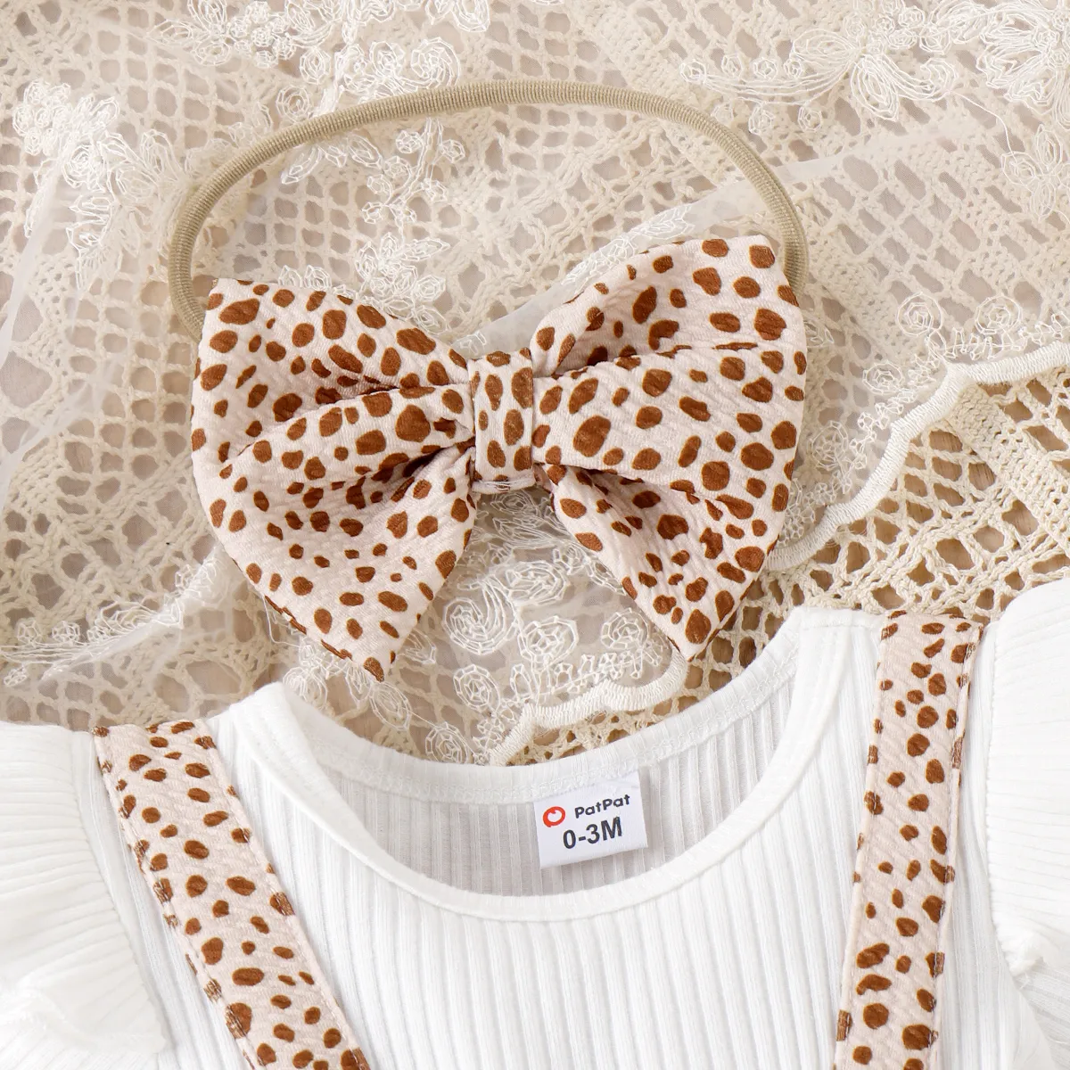 2pcs Baby Girl 95% Cotton Ribbed Ruffle Trim Bow Decor Leopard Print Spliced Short-sleeve Romper & Headband Set Brown big image 1
