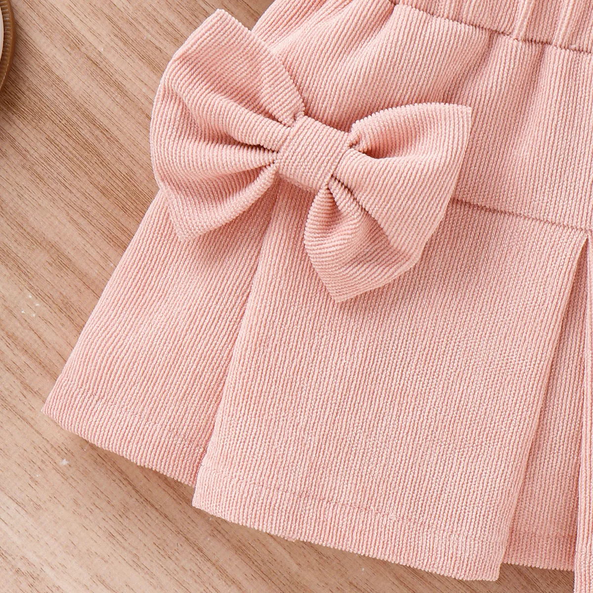 3pcs Baby Girl 95% Cotton Ribbed Ruffle Long-sleeve Top and Bow Front Skirt & Headband Set  image 3