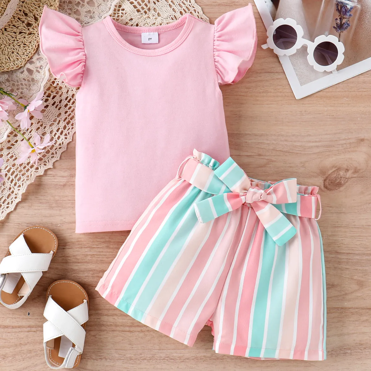 2pcs Toddler Girl Sweet Flutter-sleeve Tee and Stripe Belted Shorts Set Pink image 2
