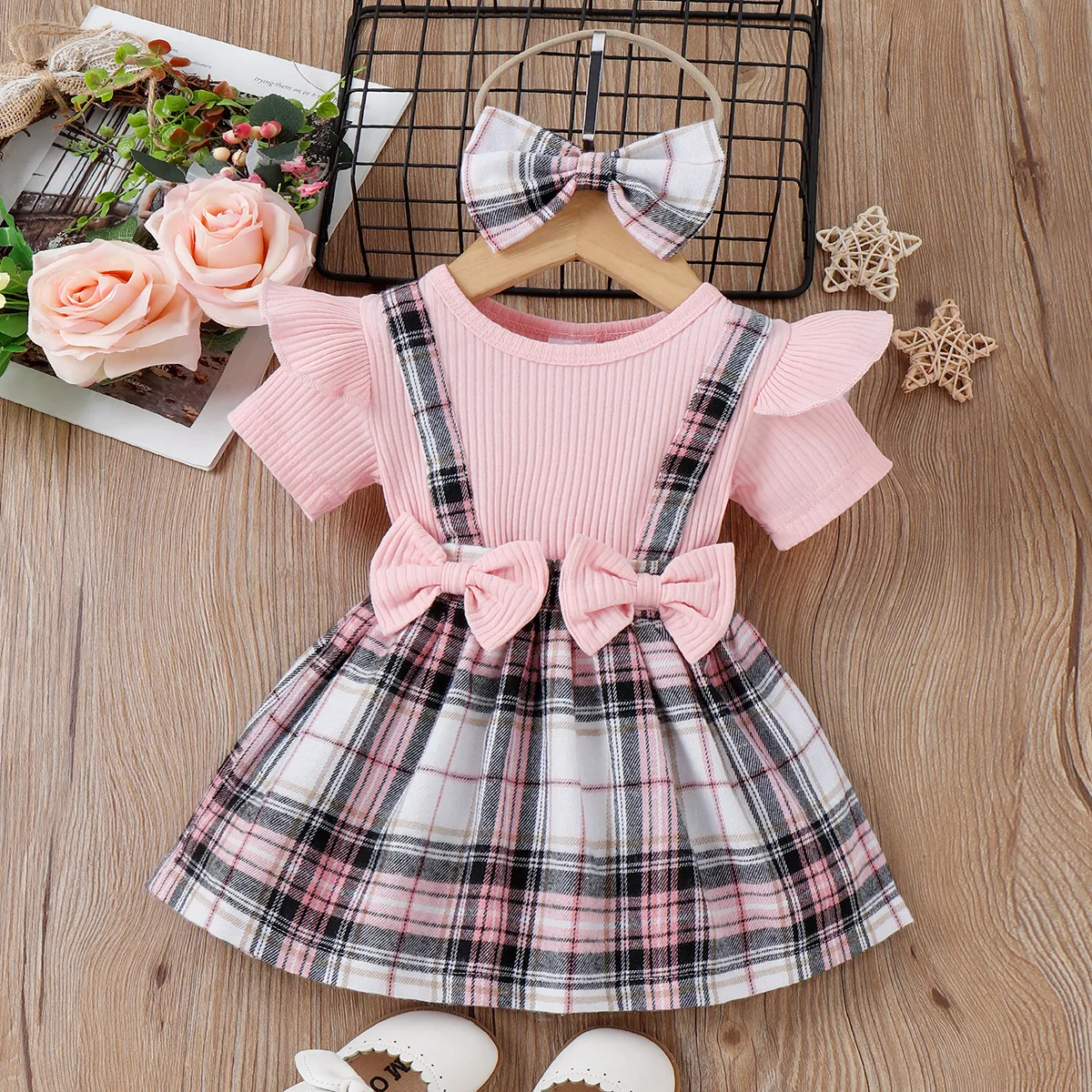 2pcs Baby Girl 95% Cotton Ribbed Ruffle Trim Bow Decor Short-sleeve Spliced Plaid Dress & Headband S