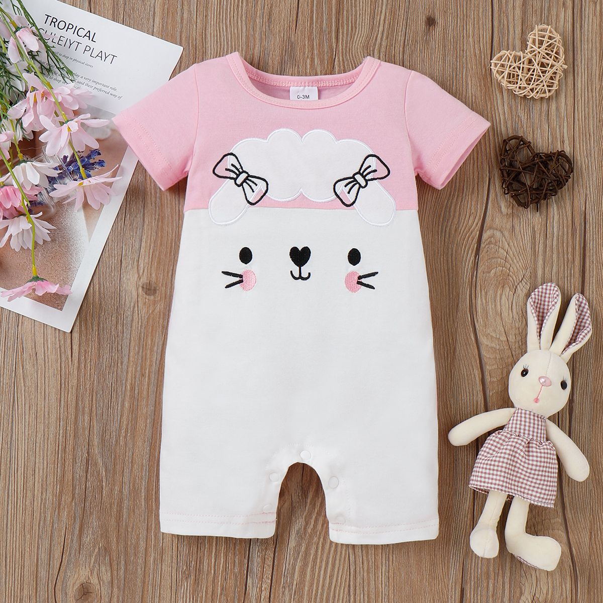 

Baby Girl Rabbit Embroidered Colorblock Short-sleeve Romper