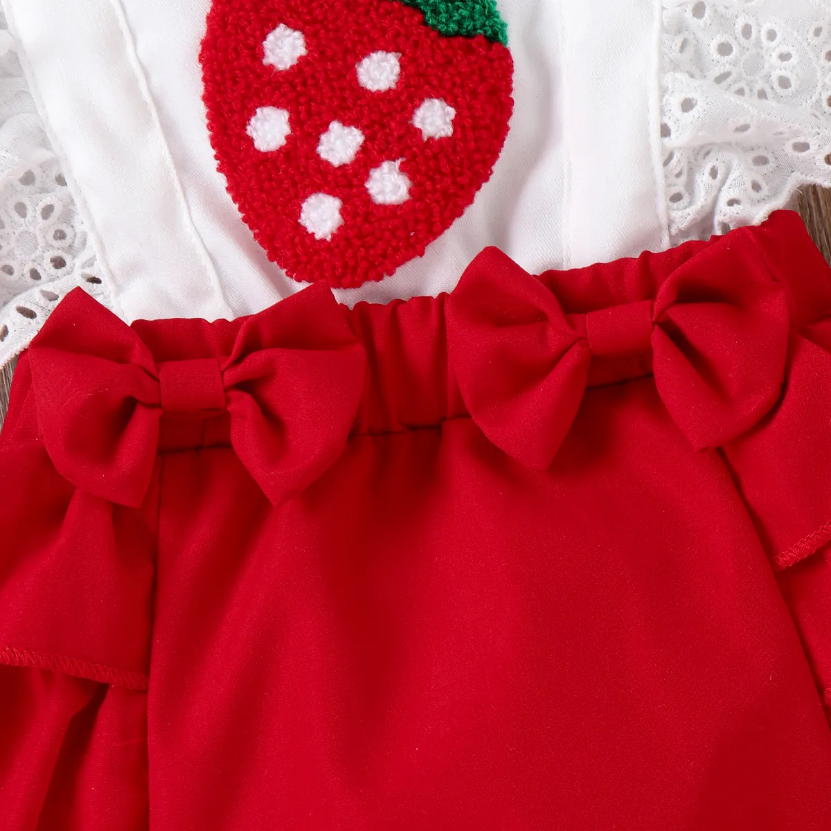 2pcs Baby Girl Strawberry Embroidered Bow Front Ruffled Spliced Romper & Headband Set Red image 6