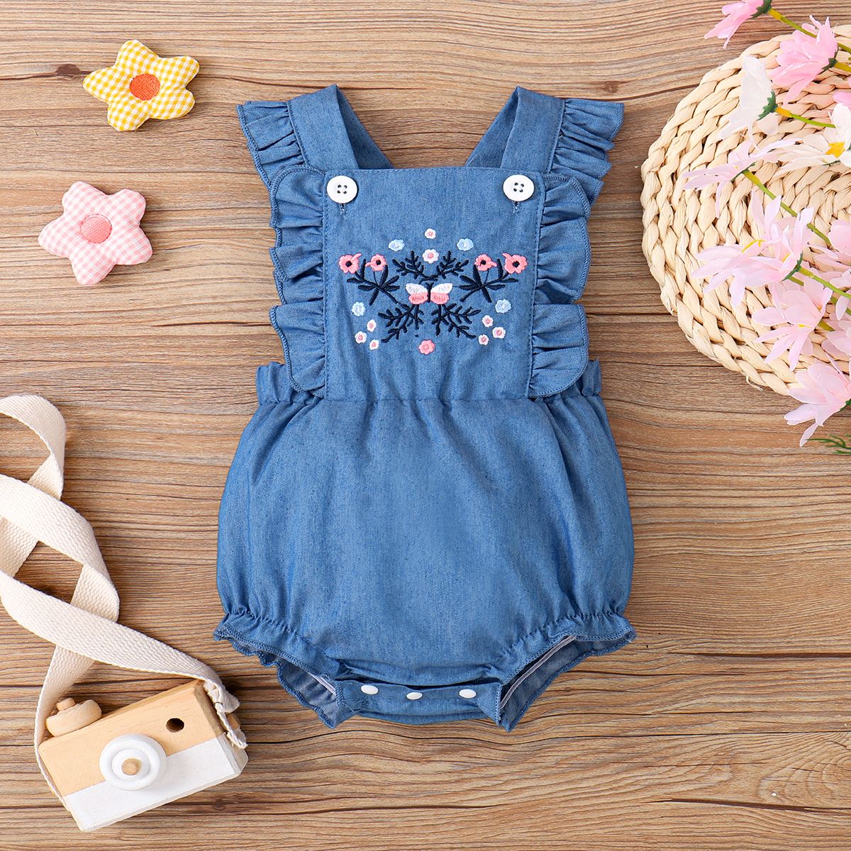 

Baby Girl Floral Embroidered Ruffled Tank Bodysuit