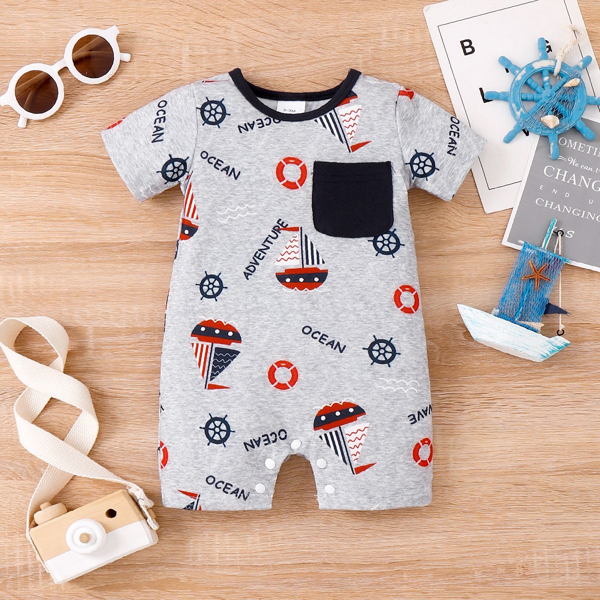 

Baby Boy Sailboat Print Short-sleeve Romper
