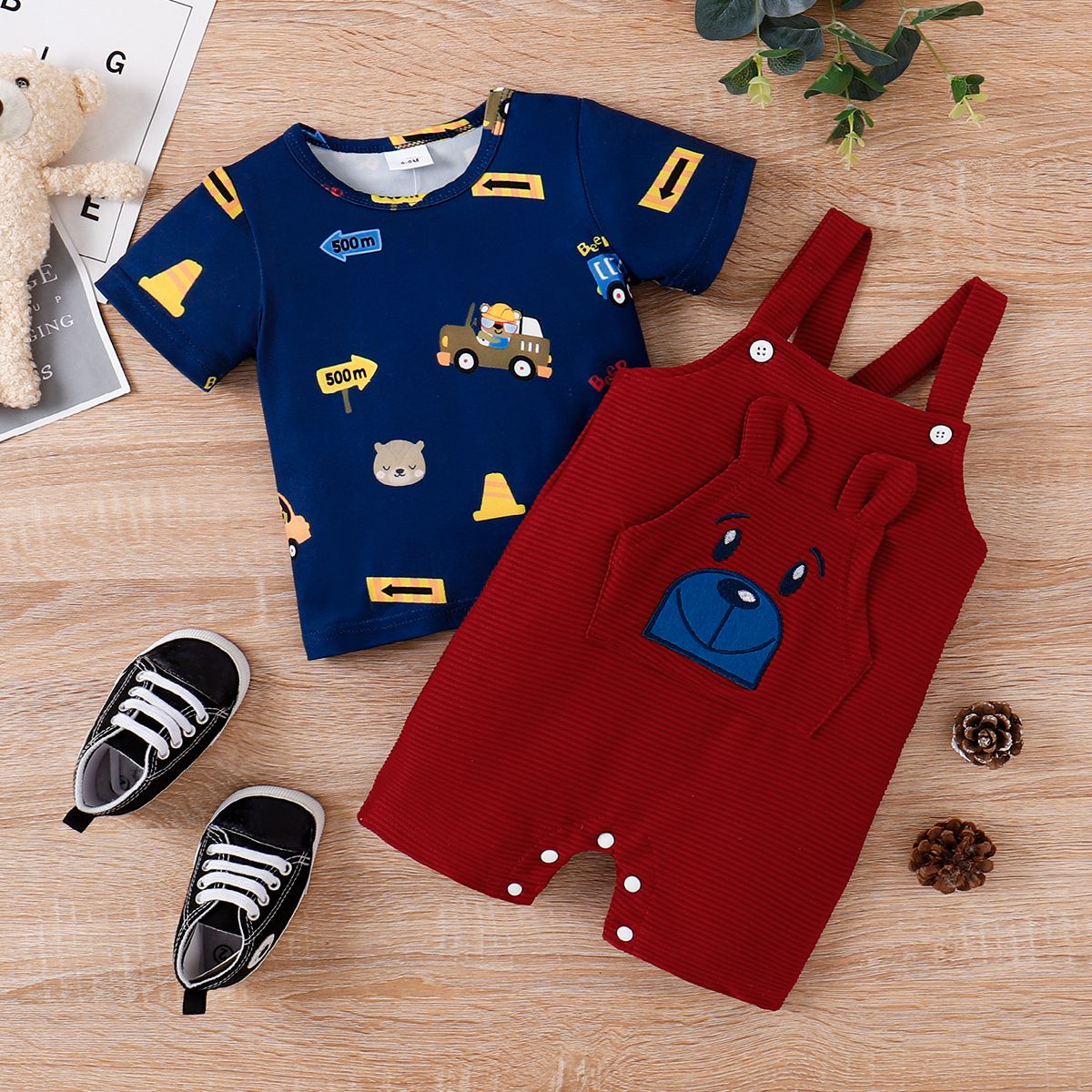 

2pcs Baby Boy Vehicle Print Short-sleeve Tee and Playful Overall Romper Set