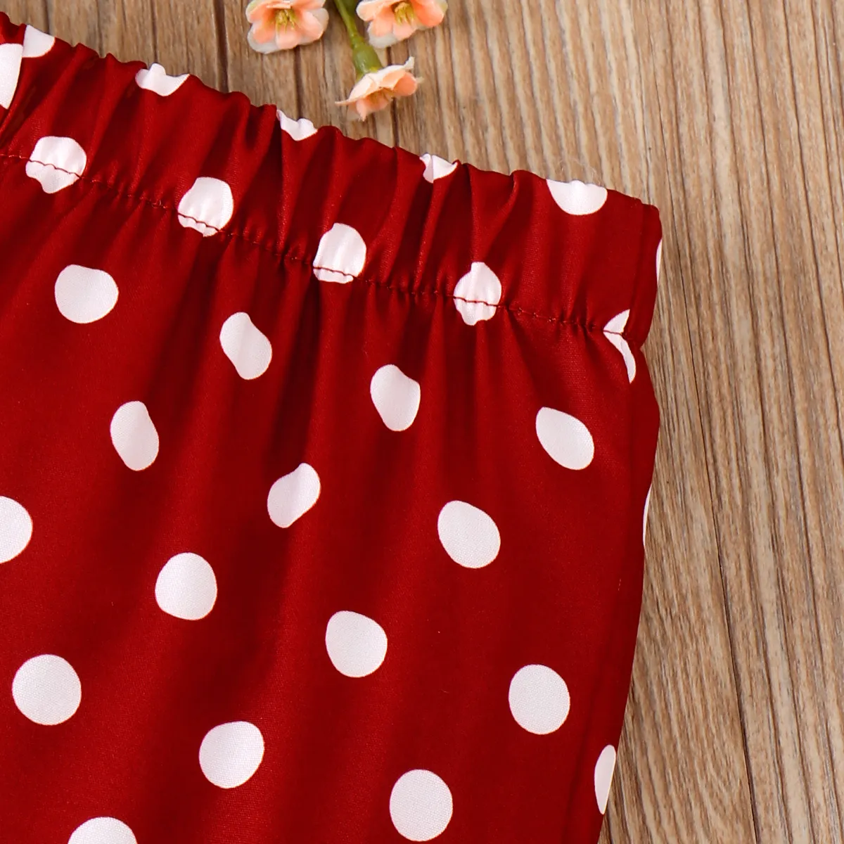 2pcs Toddler Girl Bow Decor Rib-knit Cami Top and Polka Dots Flared Pants Set  image 5