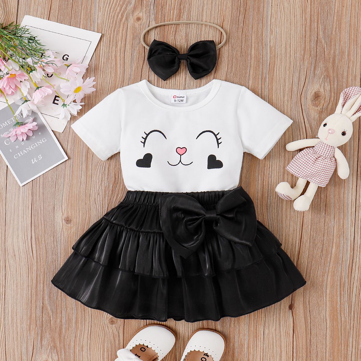 

3pcs Baby Girl Rabbit Print Short-sleeve Top & Bow Decor Layered Skirt & Bow Hair Ties Set