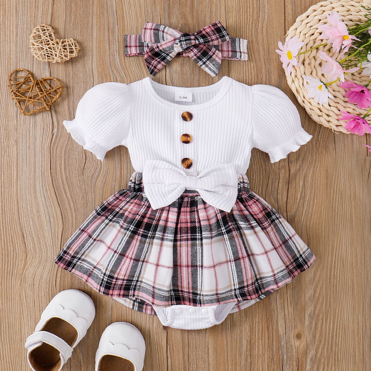 2pcs Baby Girl 95% Coton Boutons Avant Bow Decor Puff-sleeve Romper Et Bandeau Set
