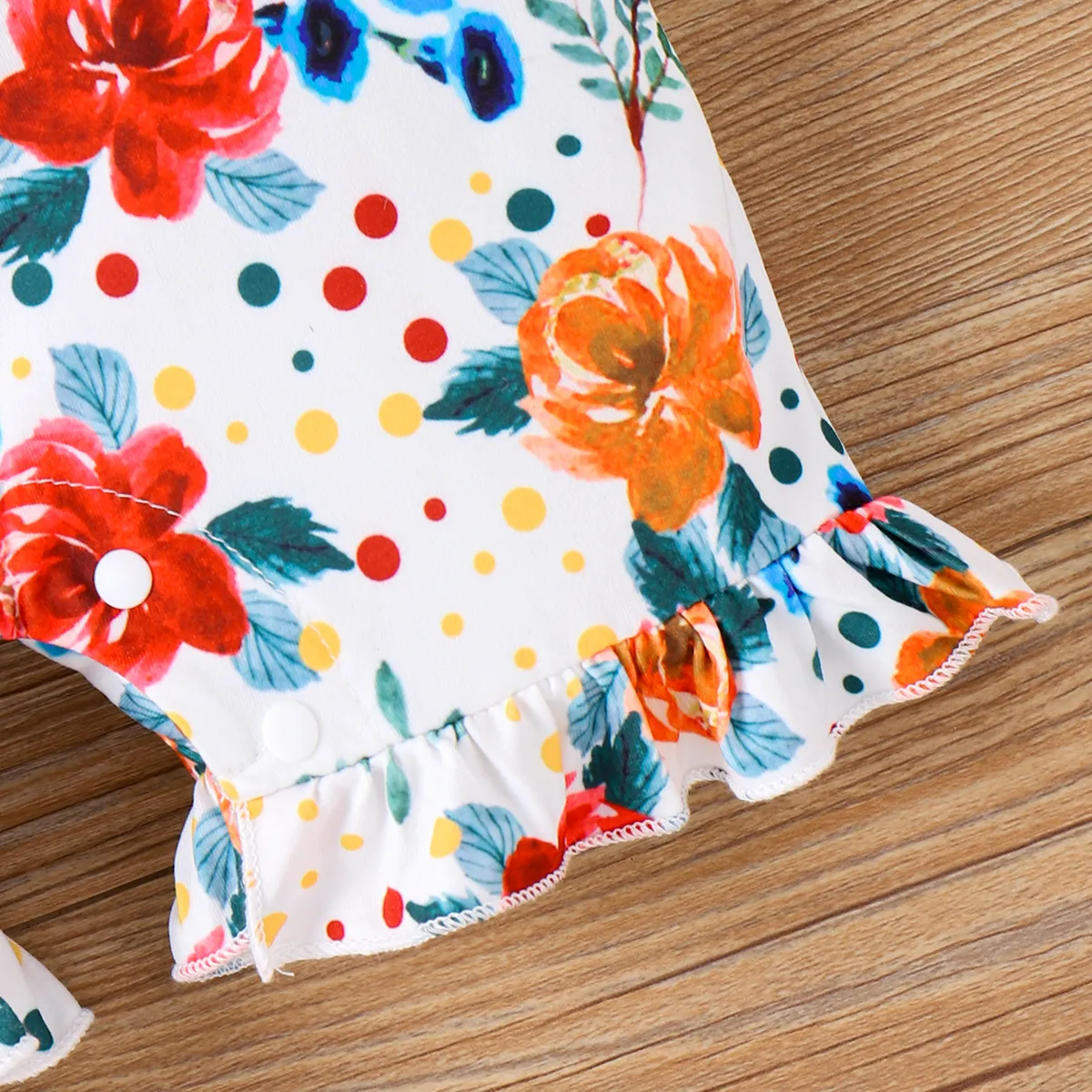2pcs Baby Girl Allover Floral Print Front Pocket Ruffle Strappy Romper and Solid Short-sleeve Tee Set Multicolour-1 image 5