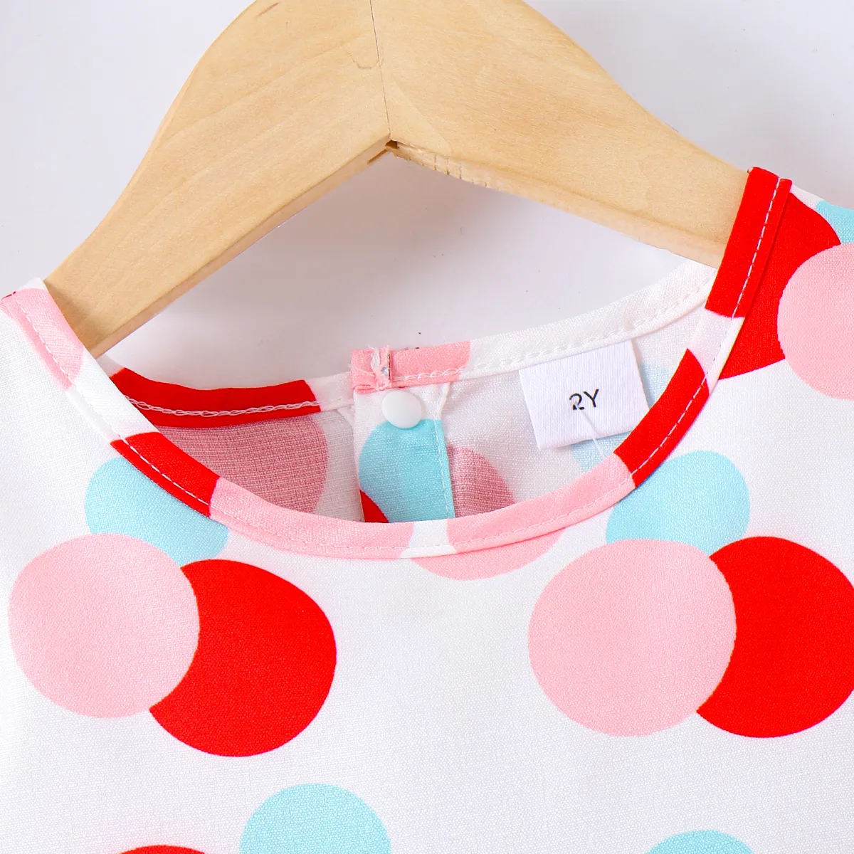 2pcs Toddler Girl Bow Front Polka Dots Tank Dress with Bow Decor Straw Hat Set  image 2