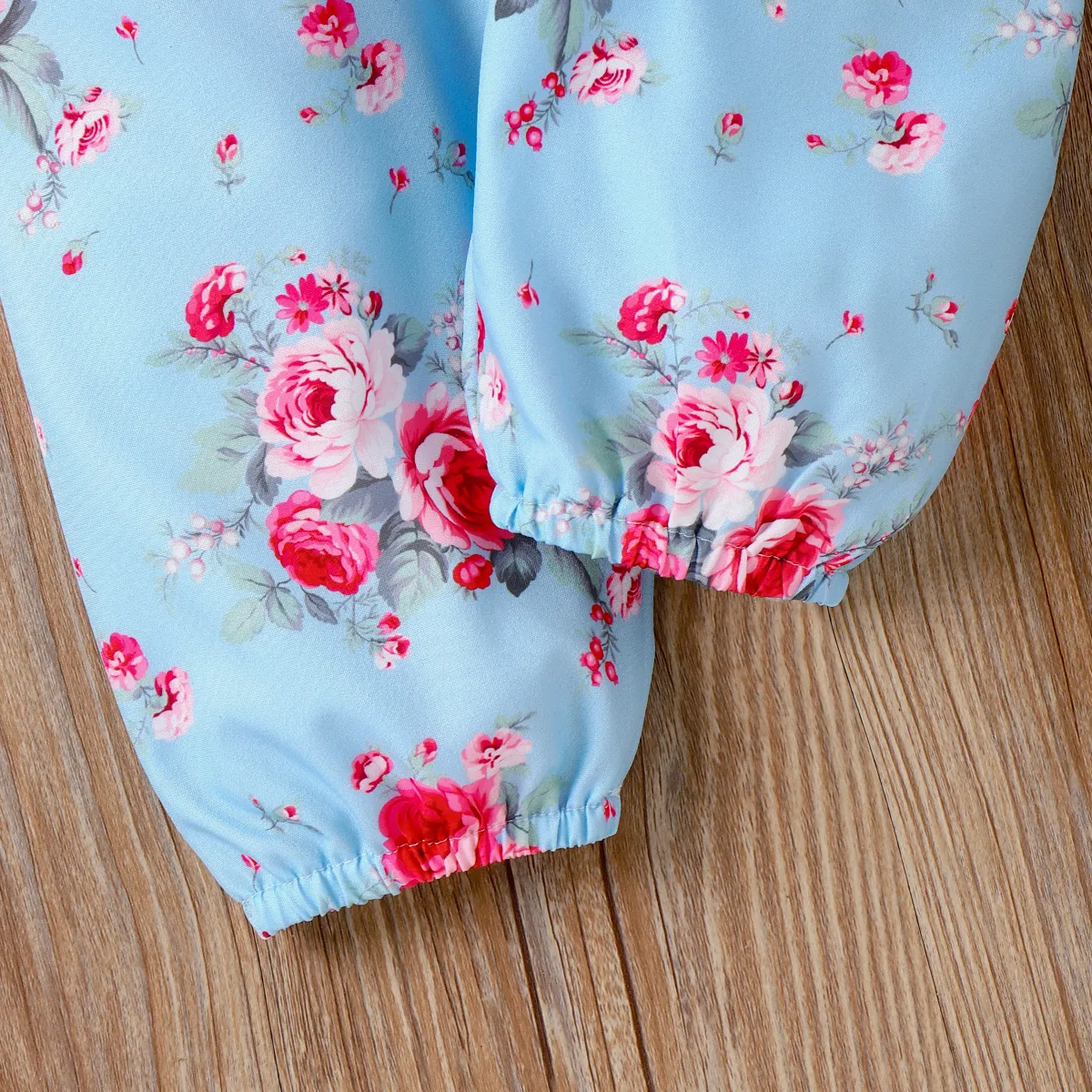 Toddler Girl Allover Floral Print Ruffled Smocked Cami Jumpsuit   Blue image 6