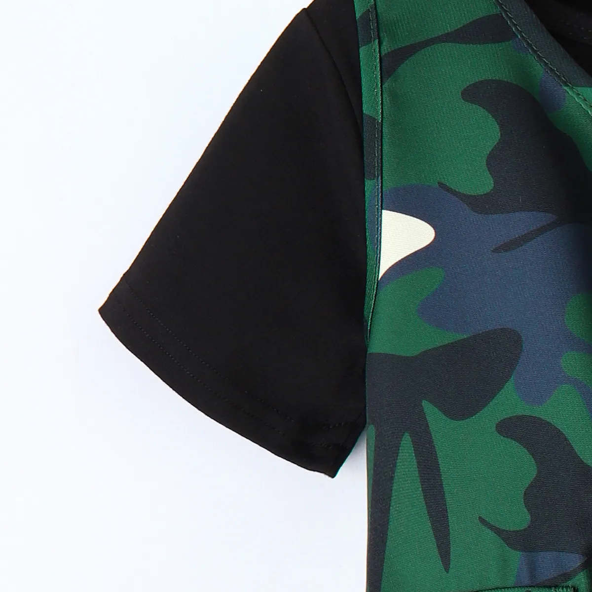 3pcs Kid Boy Solid Short-sleeve Tee and Camouflage Pocket Vest & Shorts Set Black image 4