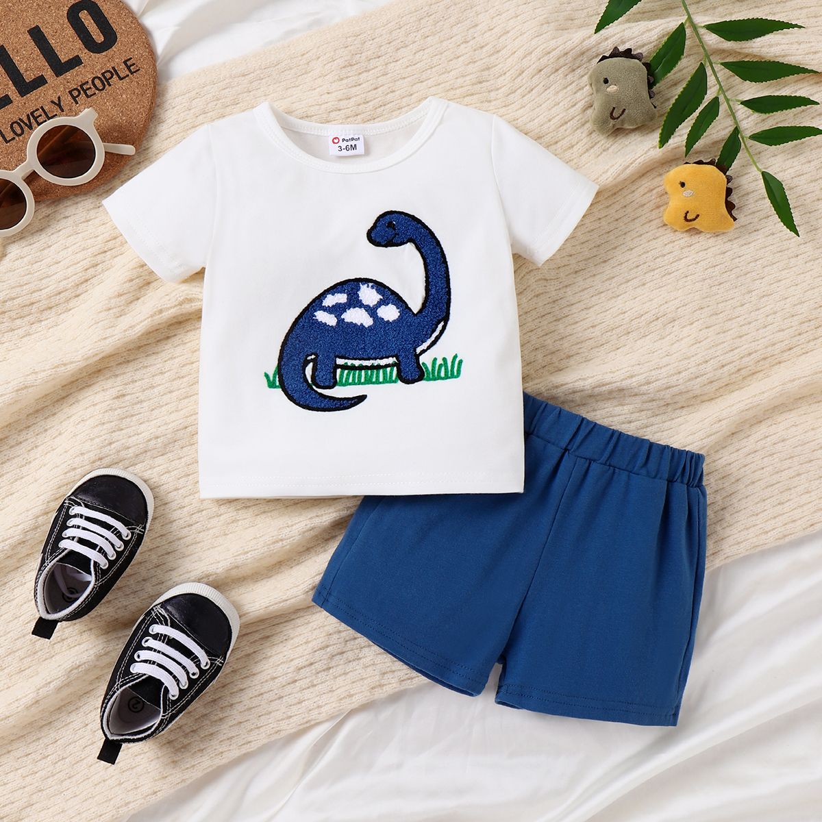 2pcs Baby Boy Dinosaur Embroidered Short-sleeve Tee and Solid Shorts Set