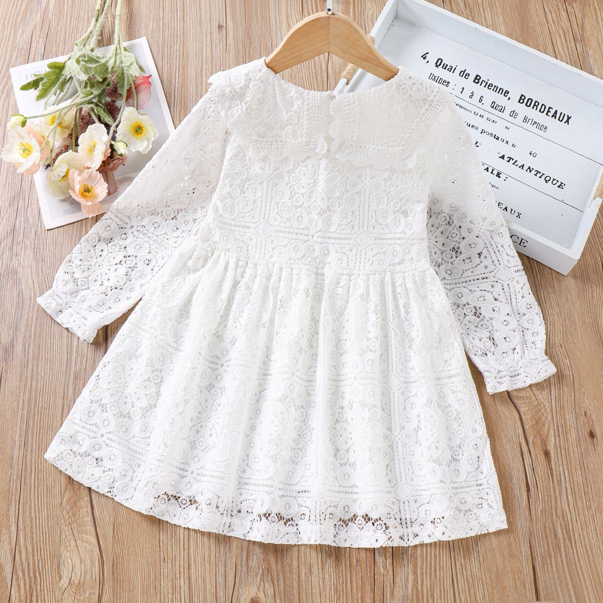 

Toddler Girl White Guipure Lace Long-sleeve Dress