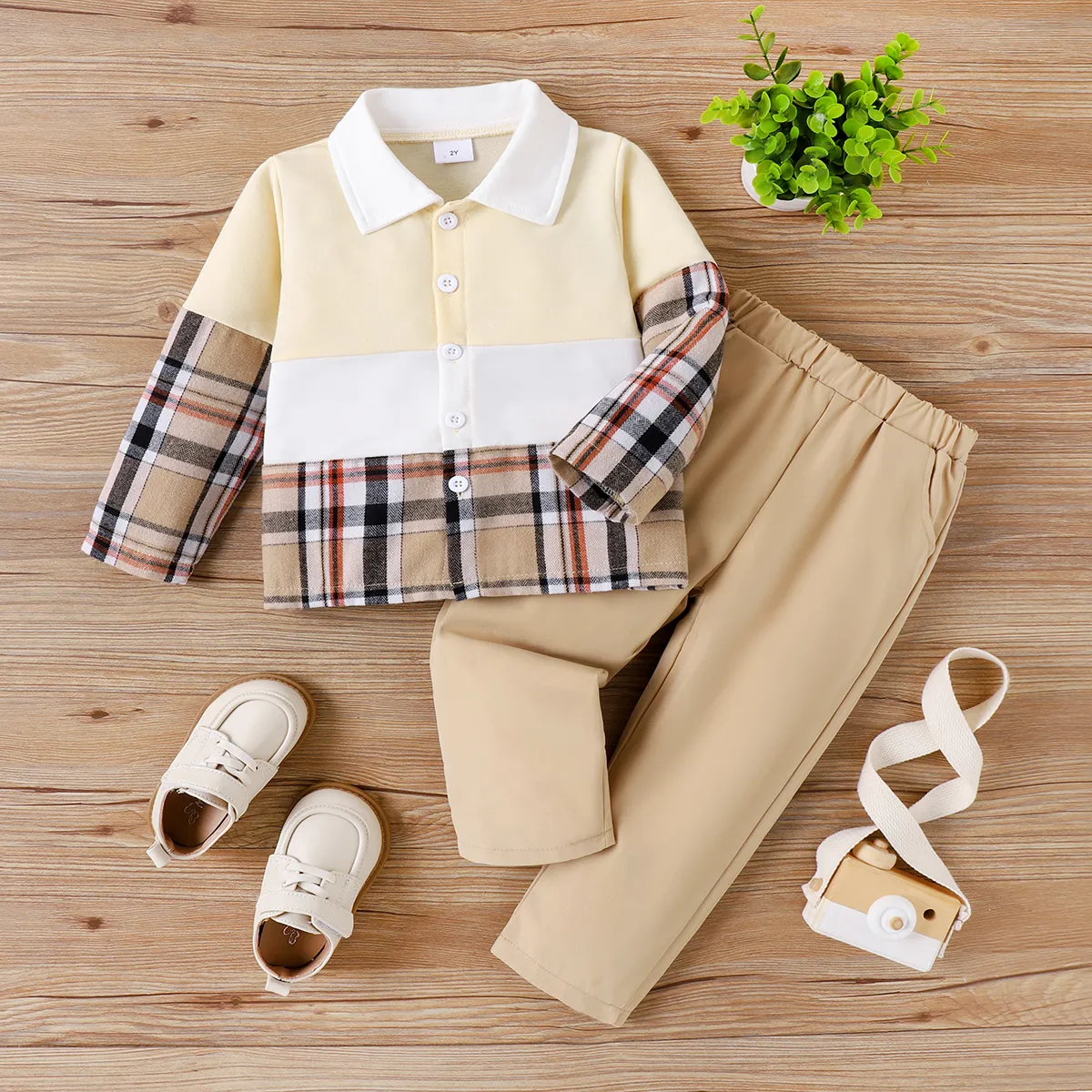 2pcs Toddler Boy Solid Color Bottom and Plaid Top Set Khaki big image 1