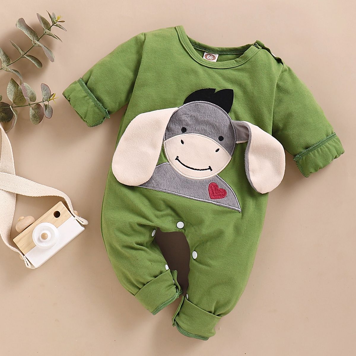 

Donkey Embroidery 3D Ear Design Long-sleeve Green Baby Jumpsuit