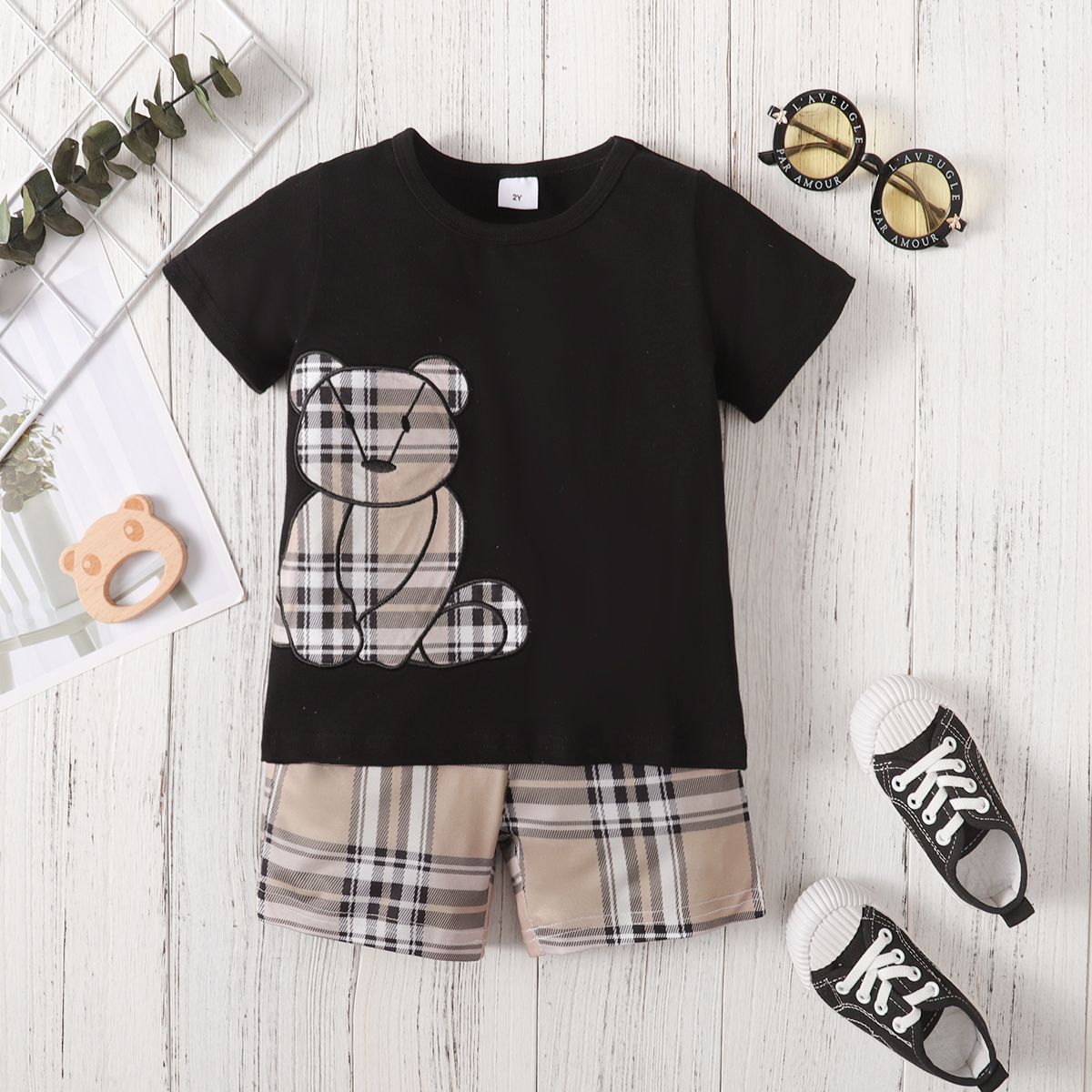 

2pcs Toddler Girl Cute Plaid Bear Embroidered Short-sleeve Cotton Top and Plaid Shorts Set