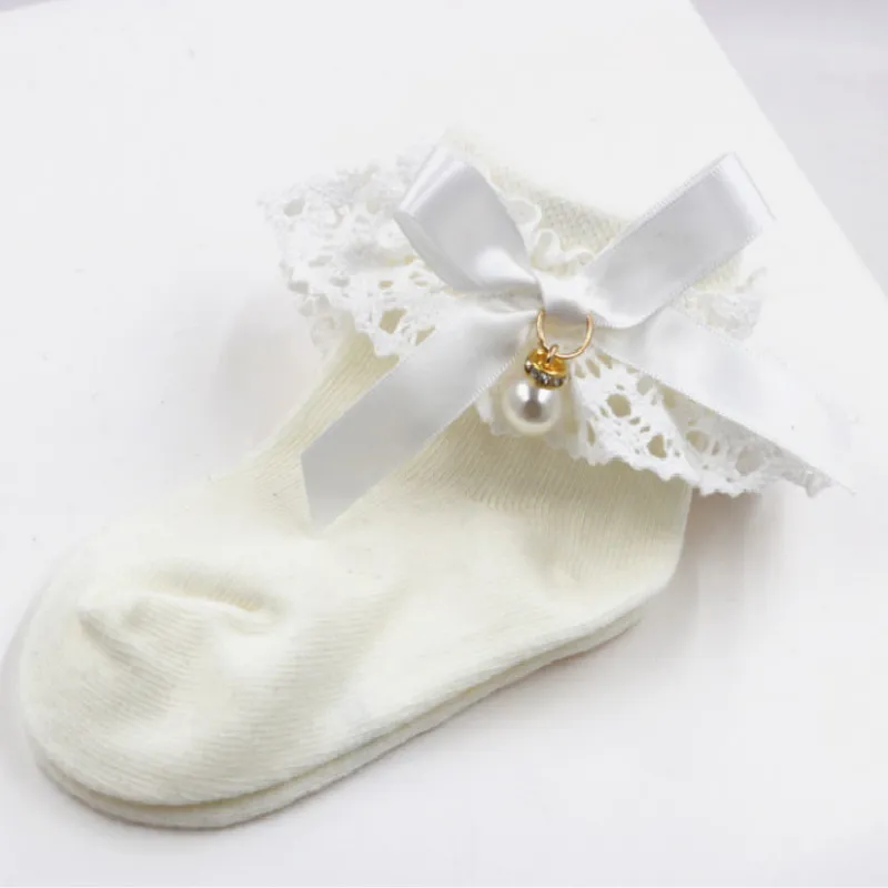Meias com o desenho de pérola e nó de laço decorativos com renda para bebé menina / criança Branco Cremoso big image 1