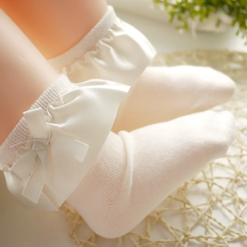 Baby / Kleinkind Mädchen Schleife Dekor Seide Design dehnbare feste Socken weiß big image 1