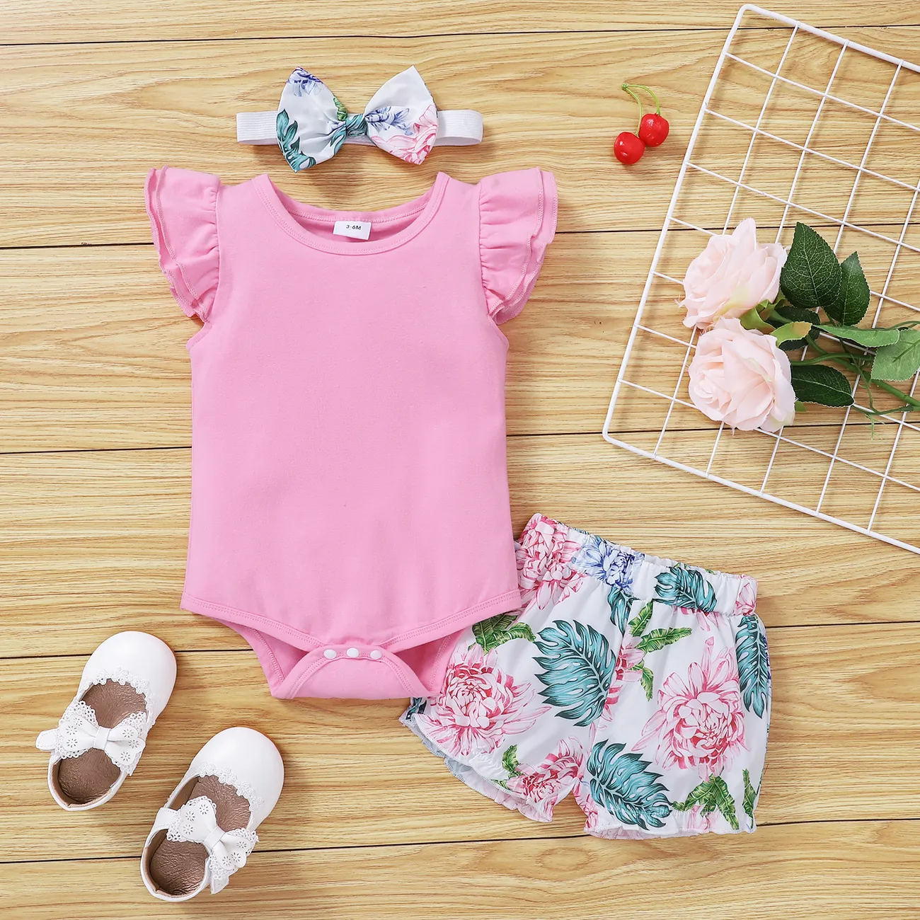 3pcs Baby Girl 95% Cotton Layered Ruffle Sleeve Romper with Floral Print Bloomers Shorts and Headband Set Pink big image 1