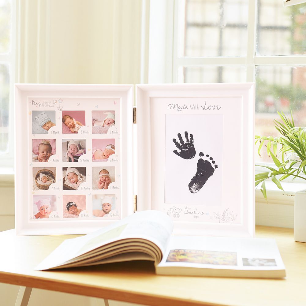 Newborn Baby Handprint And Footprint Ink Pad With Picture Frame And Display Stand