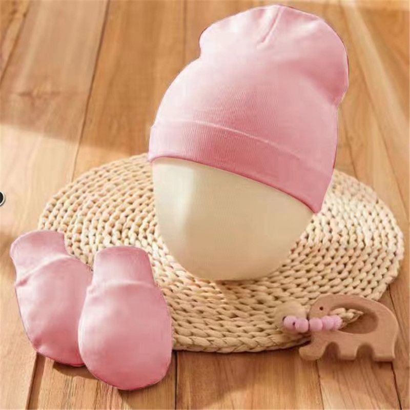 2-piece Baby Solid Anti-scratch Hat And Glove Set