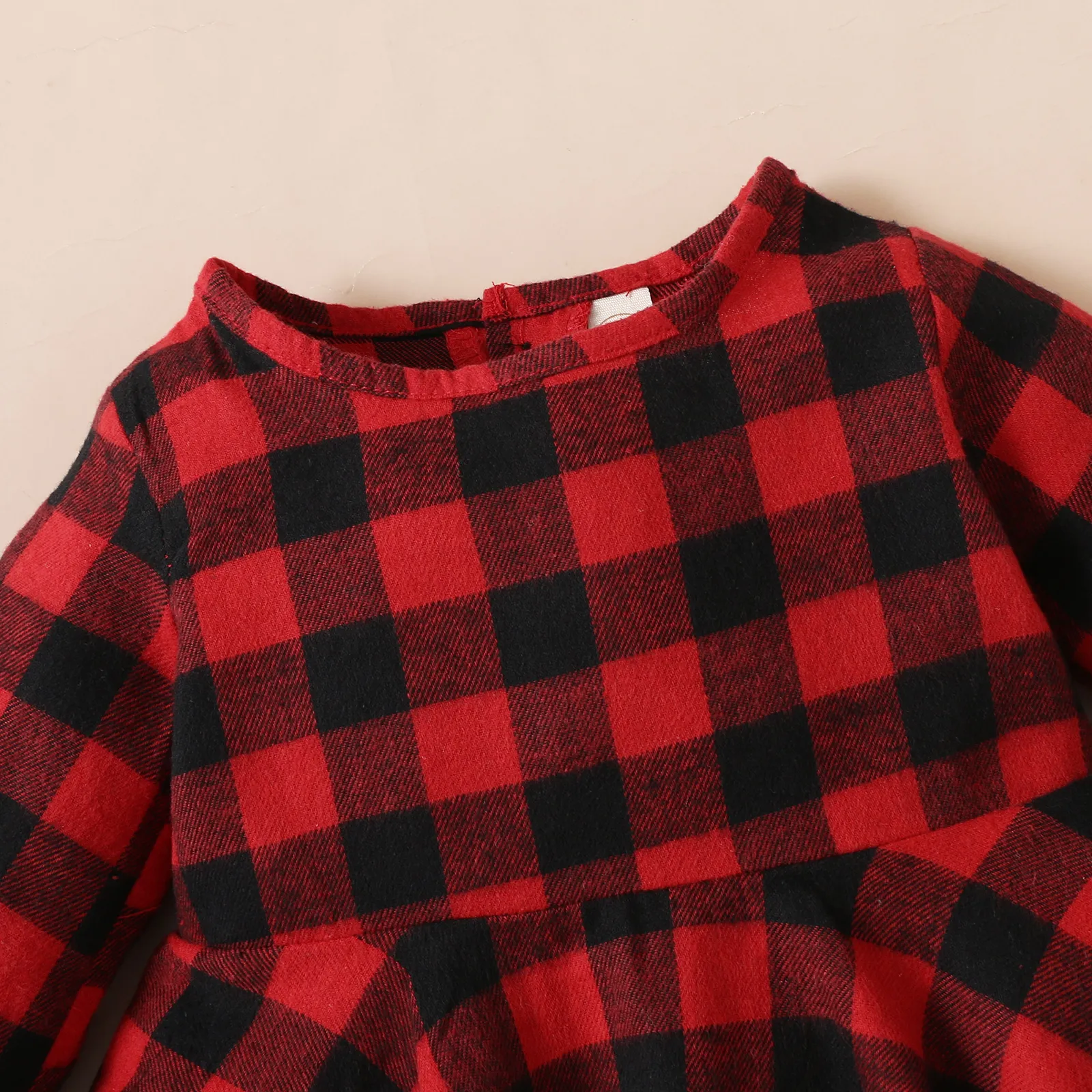 2-قطعة طفلة صغيرة منقوشة طويلة الأكمام مجموعة Peplum ومجموعة سروال متوهج الألوان أحمر image 2