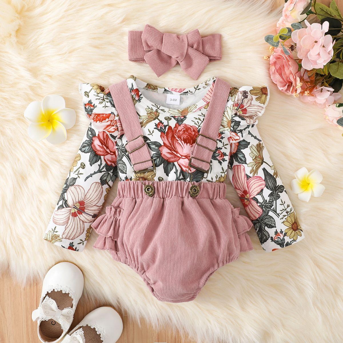 

3pcs Baby Girl Allover Floral Print Long-sleeve Top and Layered Ruffle Trim Overalls Shorts with Headband Set
