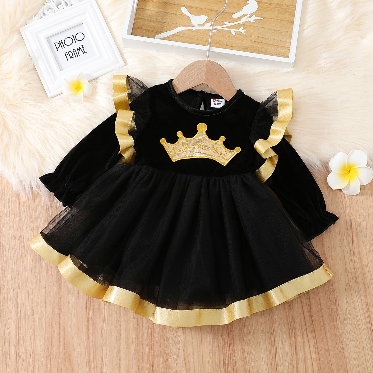 

Baby Girl Crown Embroidered Black Velvet Long-sleeve Spliced Mesh Party Dress