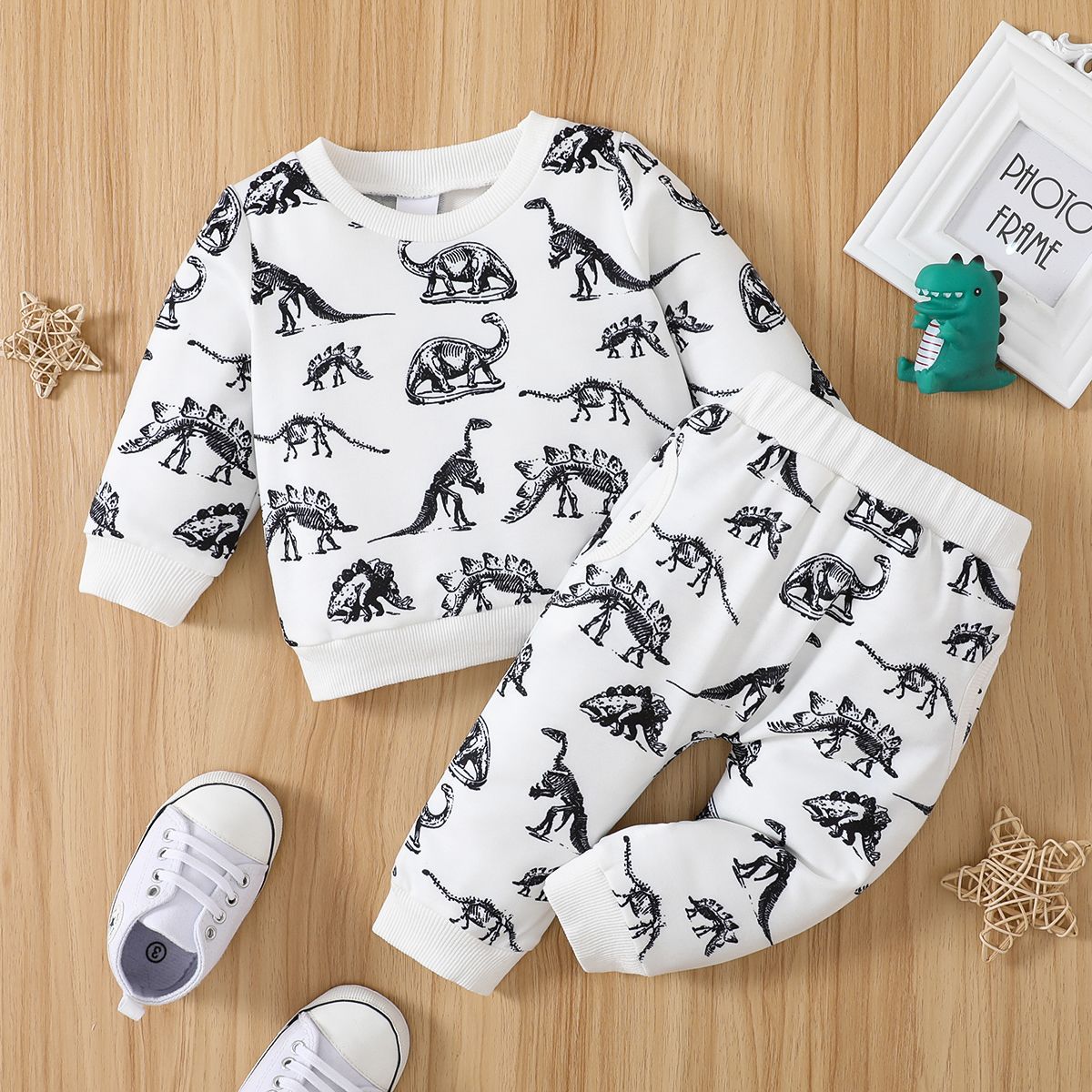 2pcs Baby Boy Allover Dinosaur Print Long-sleeve Sweatshirt And Sweatpants Set