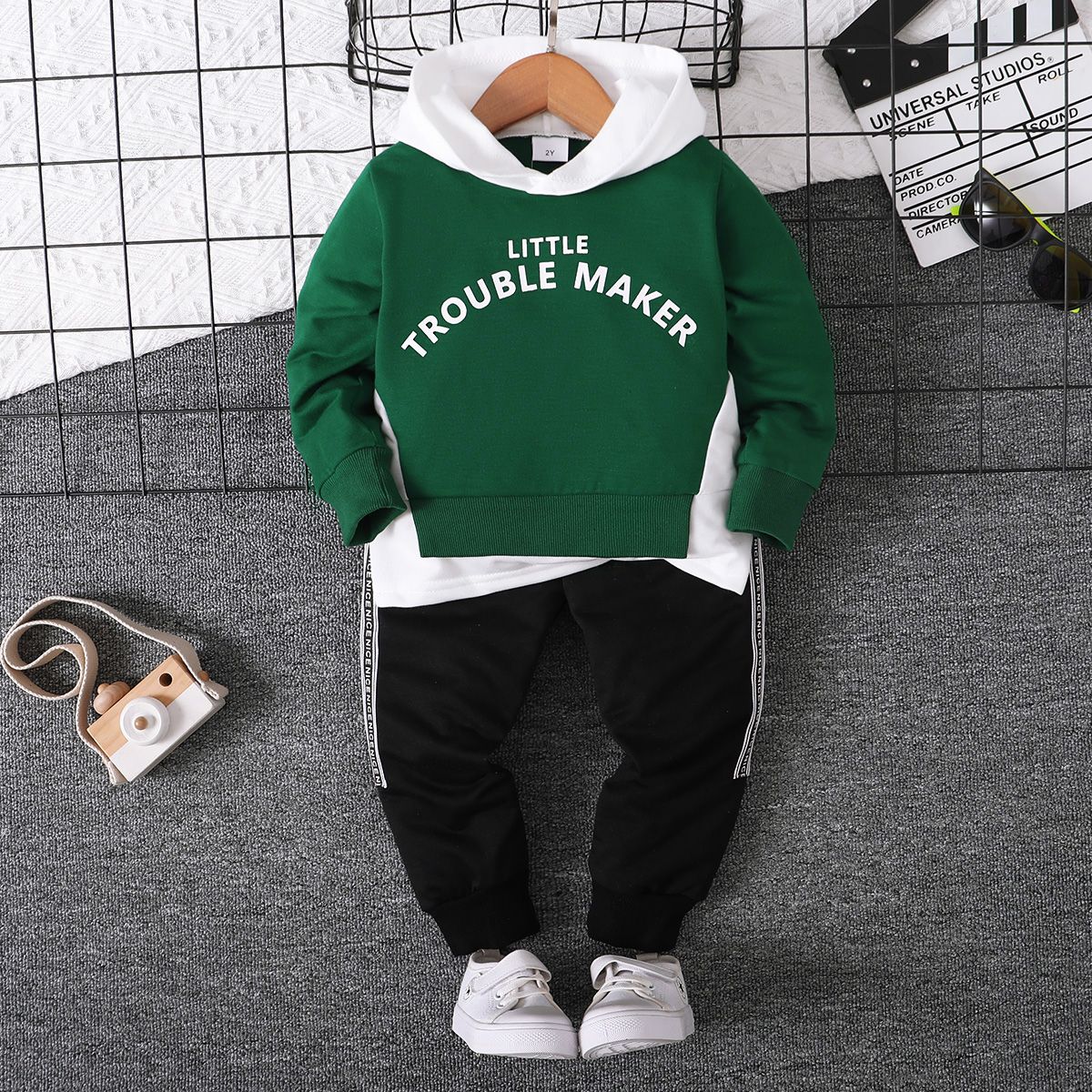 2pcs Toddler Boy Trendy Faux-two Letter Print Hoodie Sweatshirt and Elasticized Pants Set