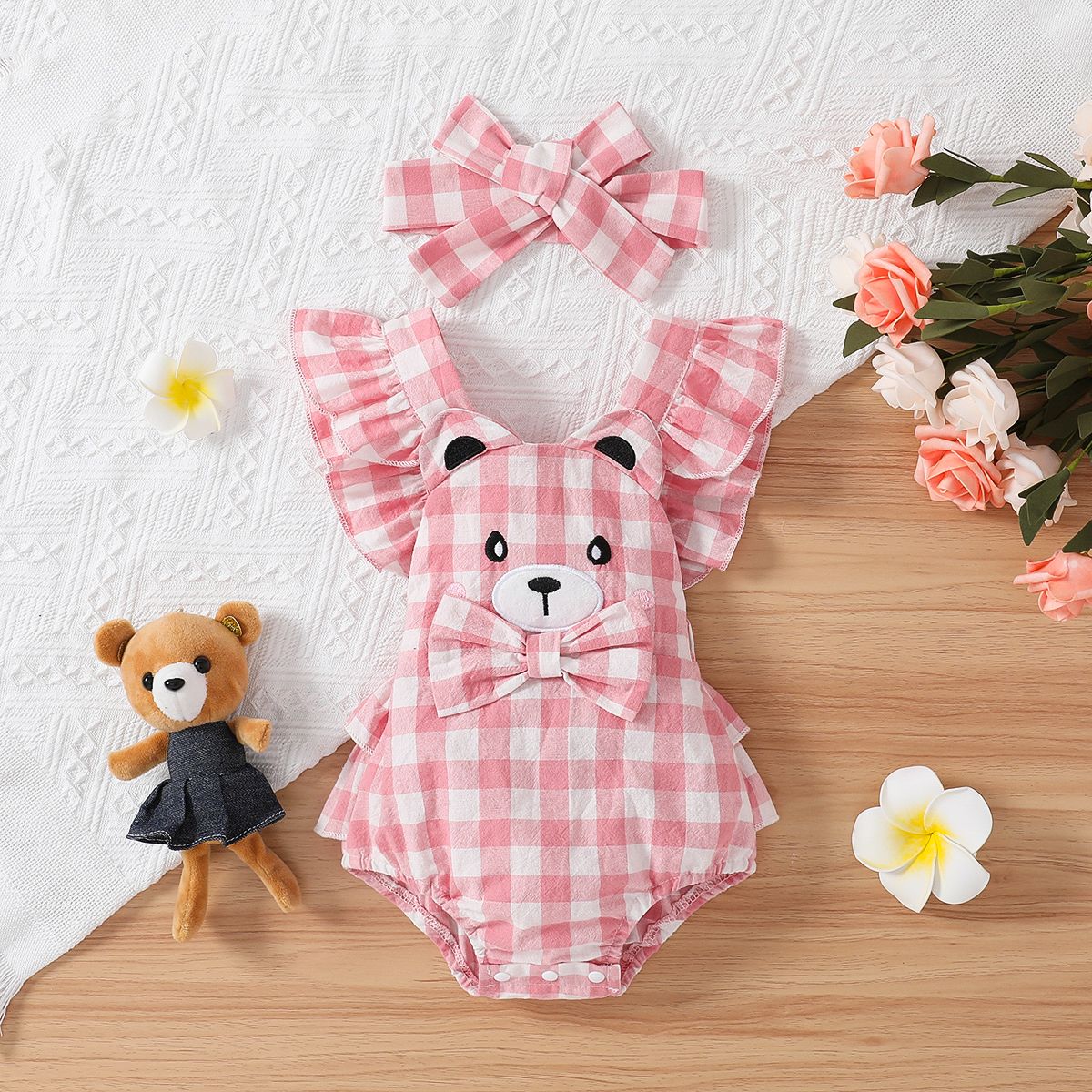 

2pcs Baby Girl 100% Cotton Bear Embroidered Pink Plaid Ruffled Overall Romper & Headband Set