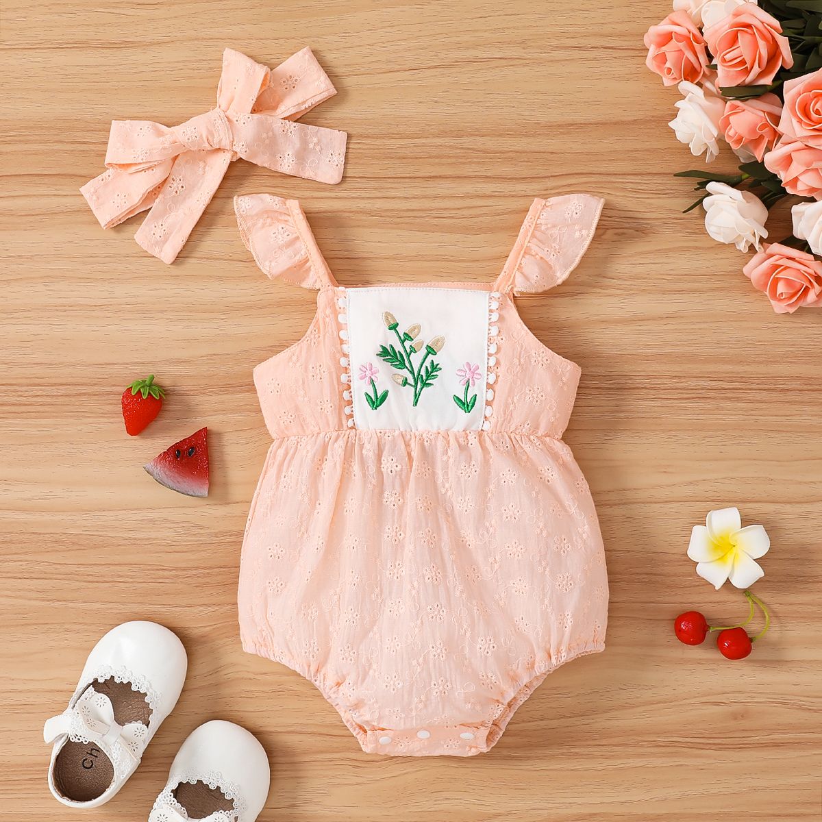 

2pcs Baby Girl 100% Cotton Floral Pattern Hollow Ruffle Sleeve Romper and Headband Set