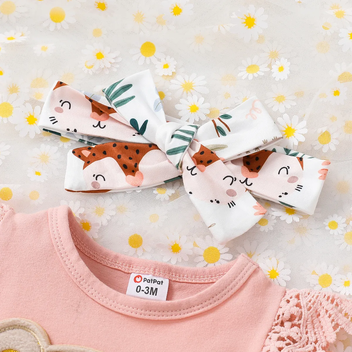 3pcs Baby Girl 95% Cotton Bear Graphic Romper & Flared Pants & Bow Headband Set Pink image 2