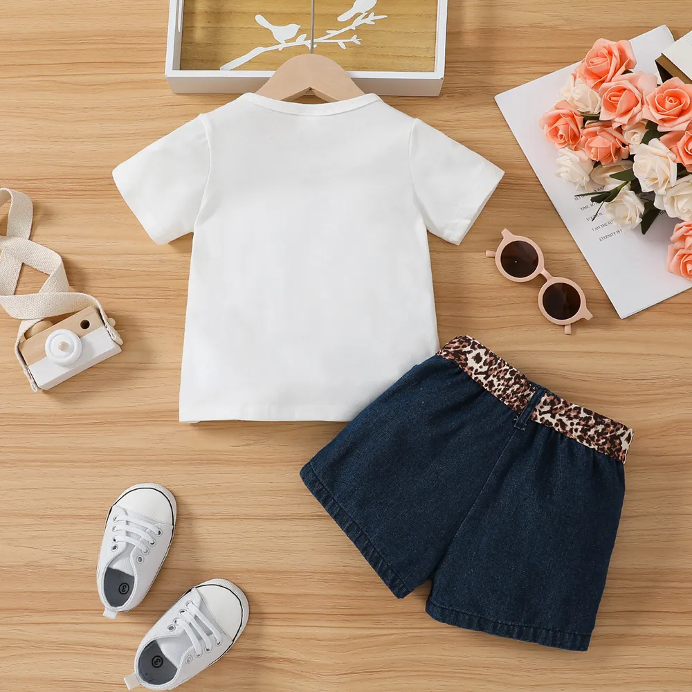 2pcs Toddler Girl Trendy 100% Cotton Leopard Ripped Belted Denim Shorts and Figure Print Tee Set big image 8