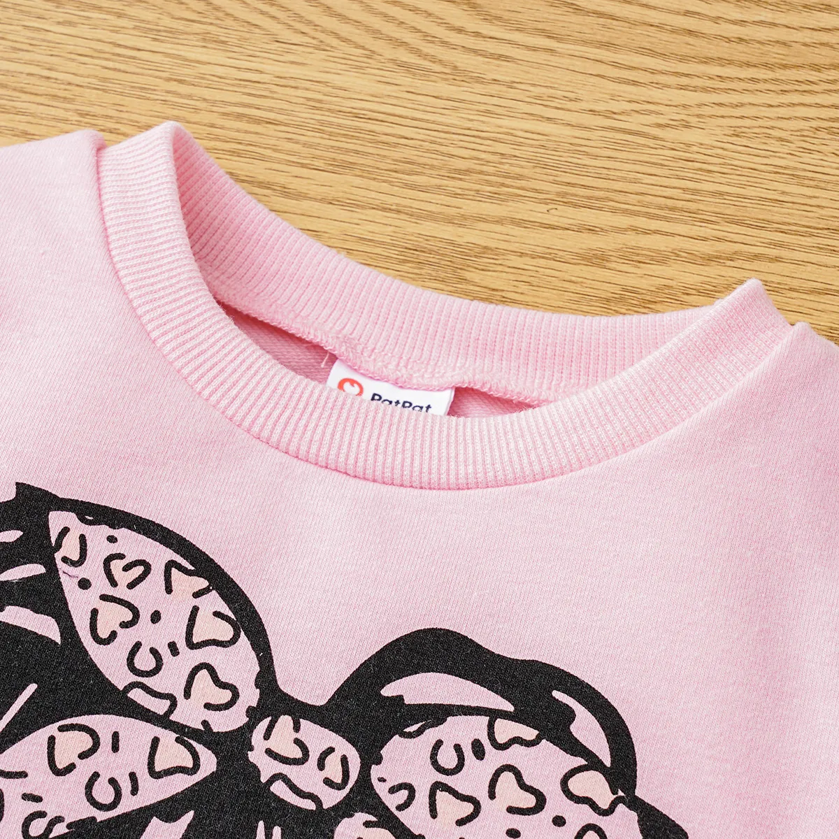 2pcs Baby Girl Figure Print Long-sleeve Sweatshirt and 100% Cotton Belted Ripped Jeans Set  image 3
