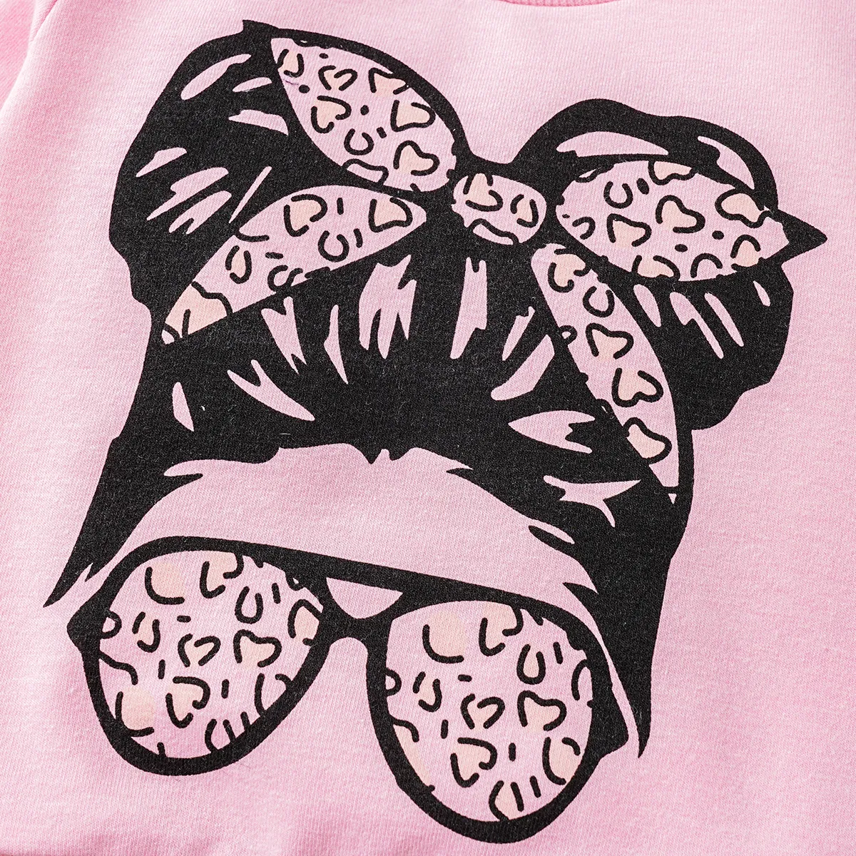 2pcs Baby Girl Figure Print Long-sleeve Sweatshirt and 100% Cotton Belted Ripped Jeans Set  image 4