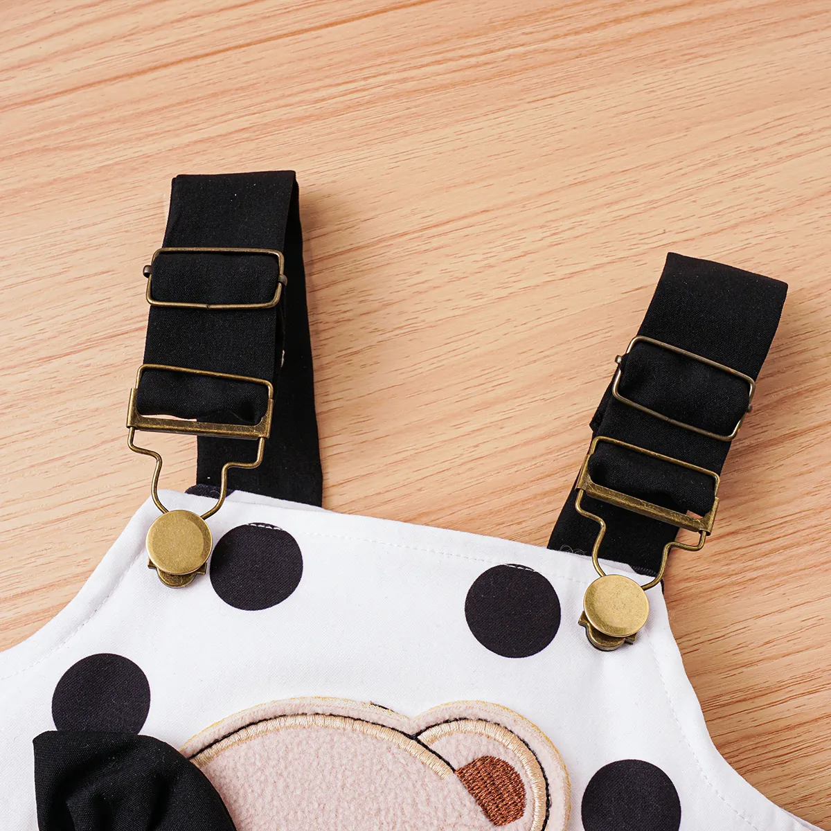 2pcs Baby Girl Bear Pattern Polka Dots Strappy Dress and 95% Cotton Ruffle Solid Ribbed Long-sleeve Top Set  image 4