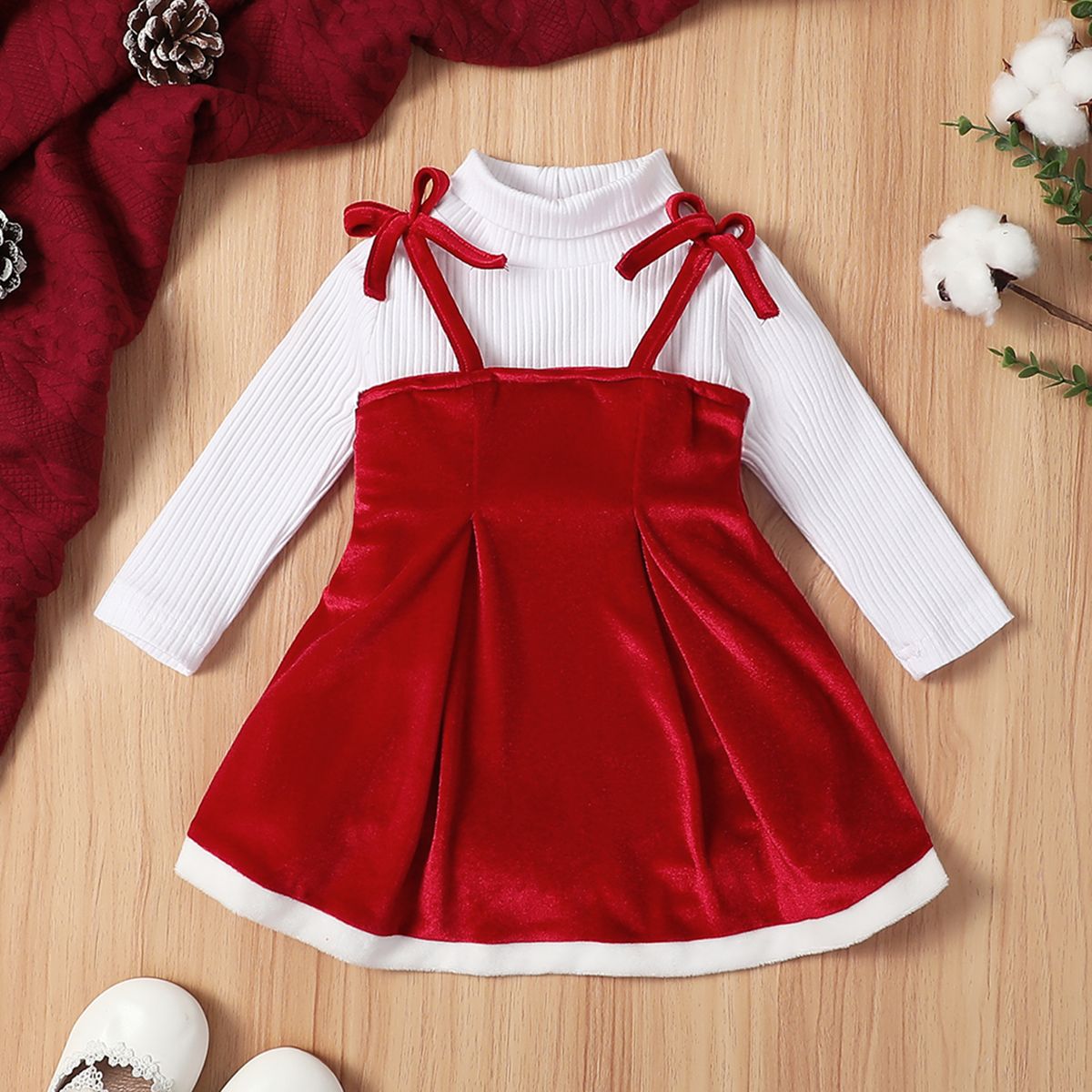 

2PCS Baby Girl Sweet Christmas Camisole Dress Set