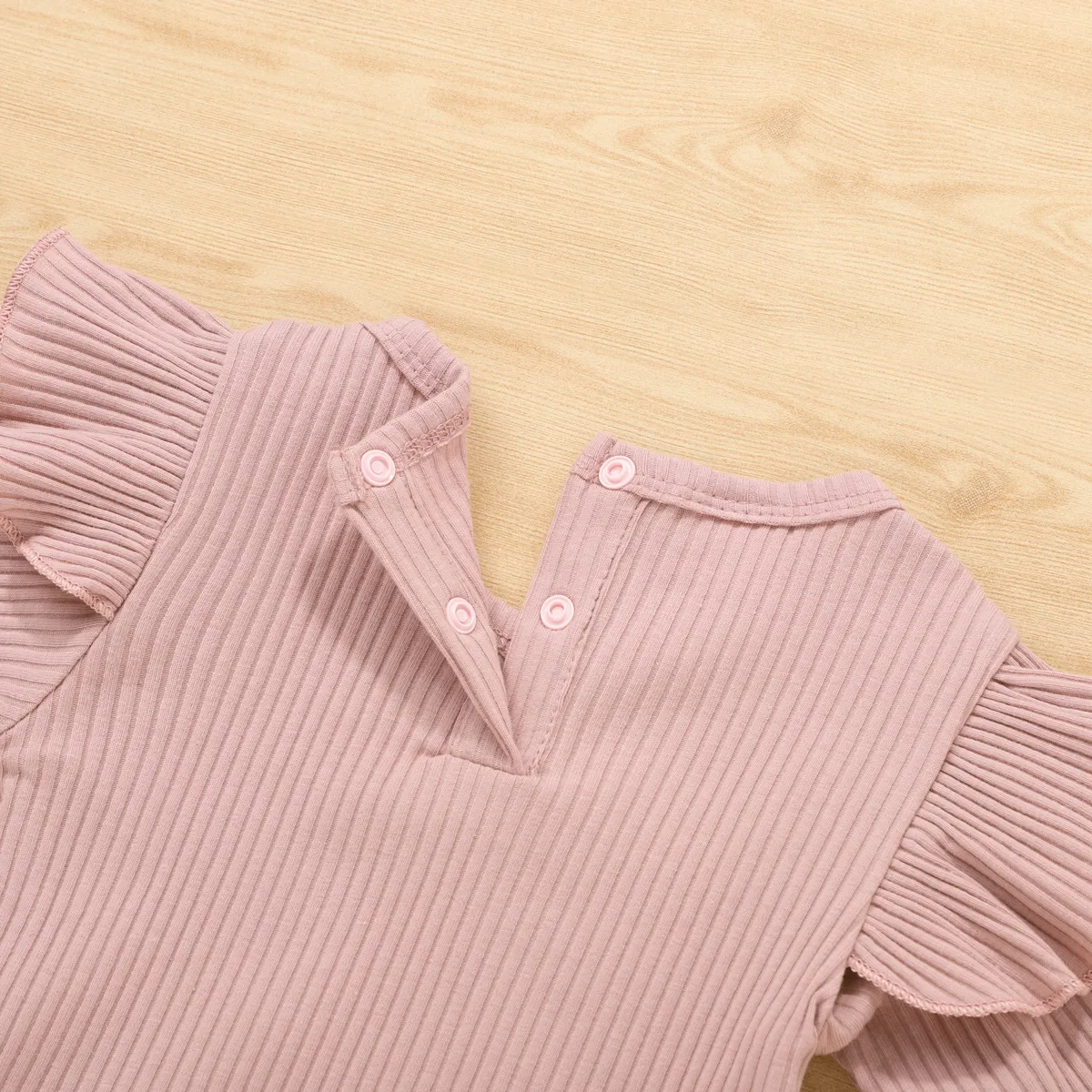 2pcs Ribbed Stripe Print Ruffle Decor Long-sleeve Baby Set  image 5