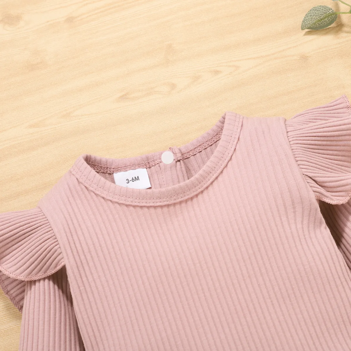 2pcs Ribbed Stripe Print Ruffle Decor Long-sleeve Baby Set  image 3