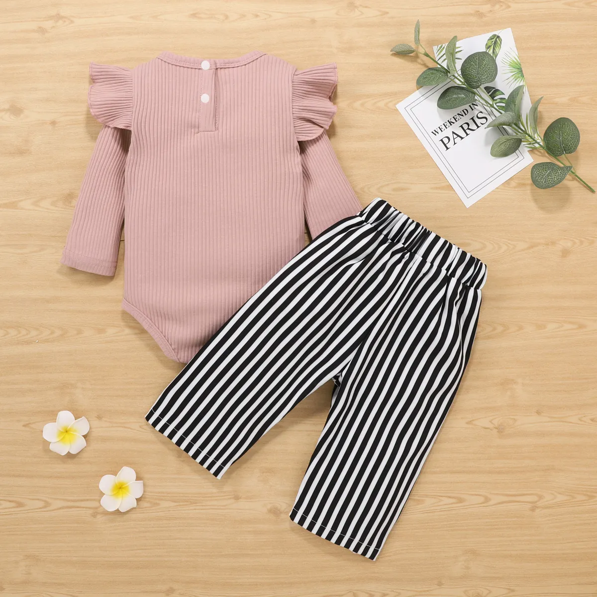 2pcs Ribbed Stripe Print Ruffle Decor Long-sleeve Baby Set  image 4