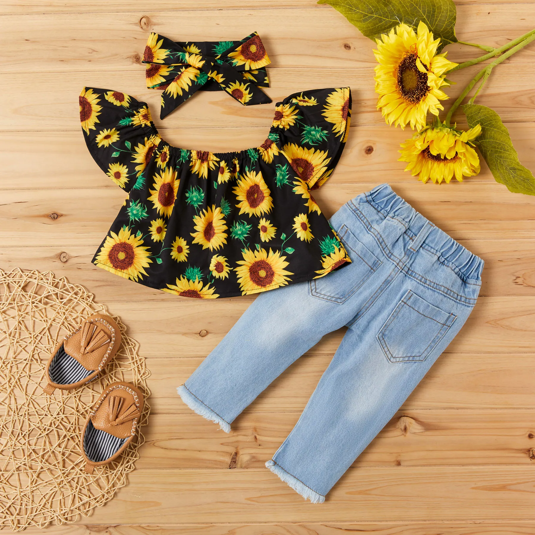 3pcs Sunflower Print Short-sleeve Baby Set  image 2