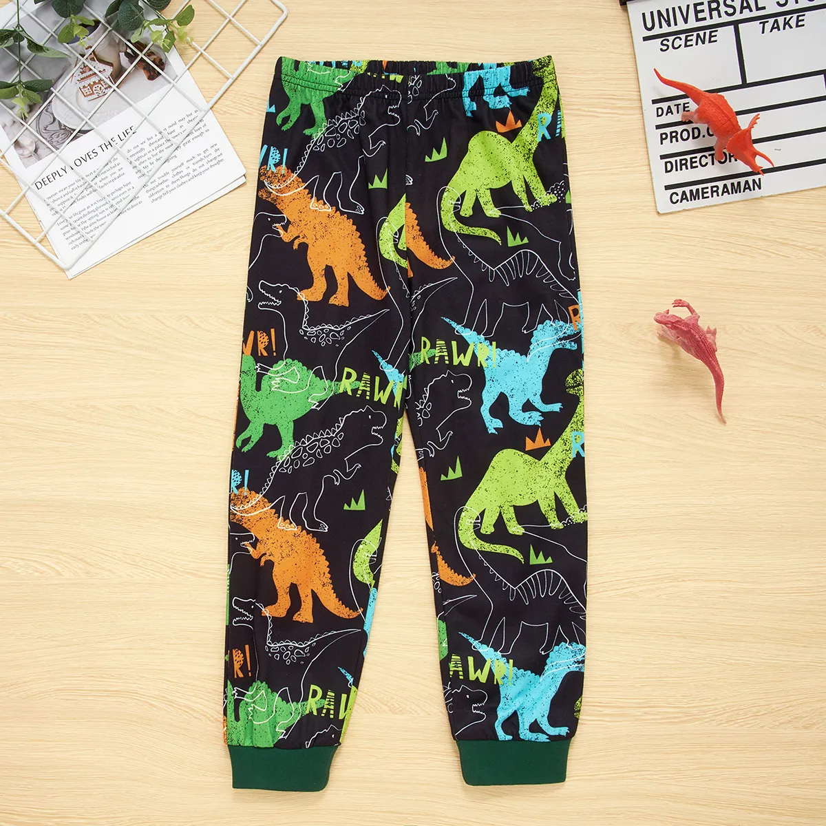 2-piece Kid Boy Animal Dinosaur Print Hoodie Sweatshirt and Pants Casual Set Green big image 1