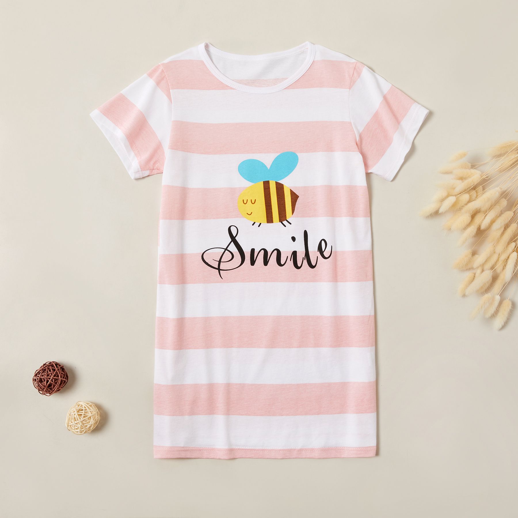 

1pc Kid Girl Sweet Striped Animal & Bee casual H Dress