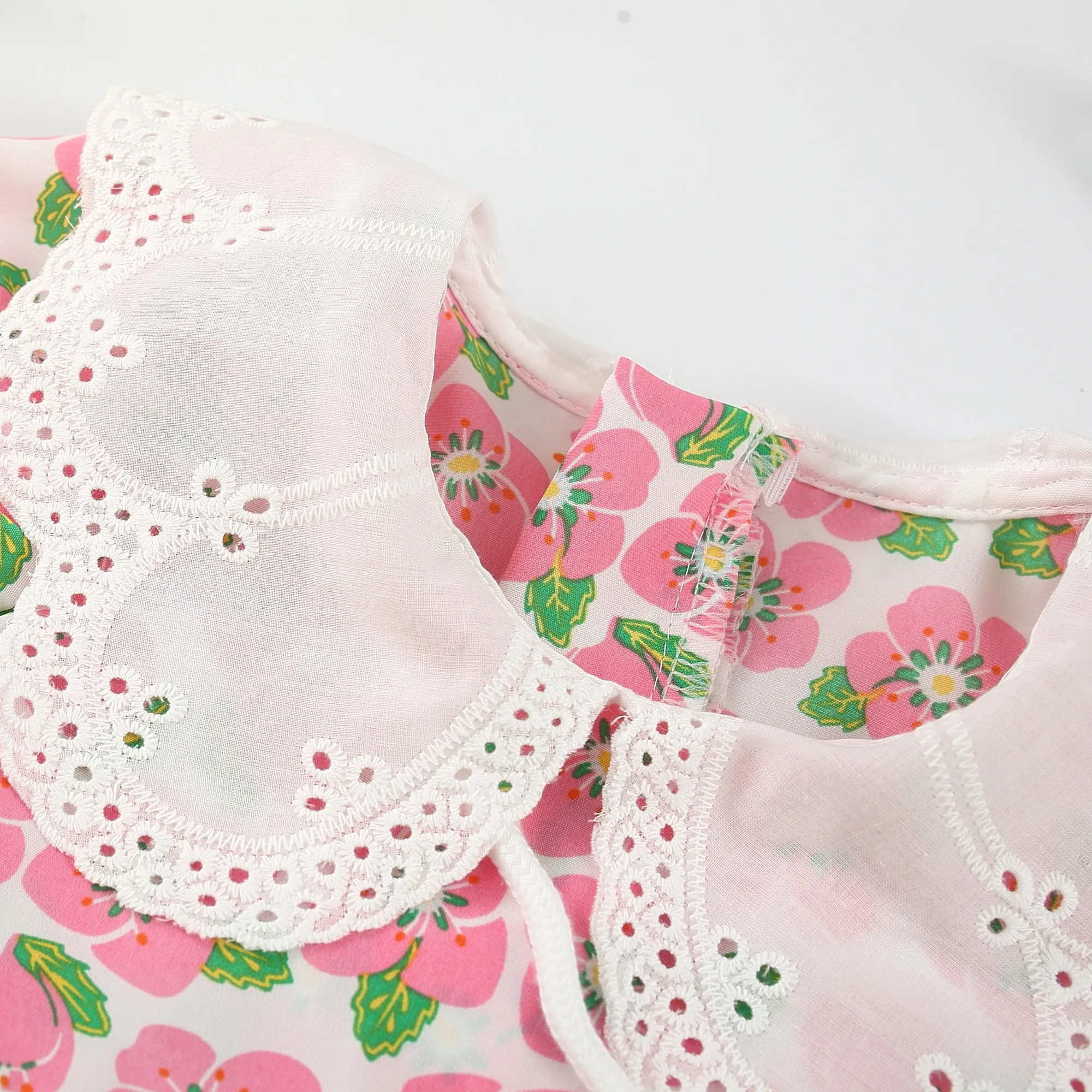 Baby Girl Allover Floral Pattern Lace Short-sleeve Dress Pink image 4