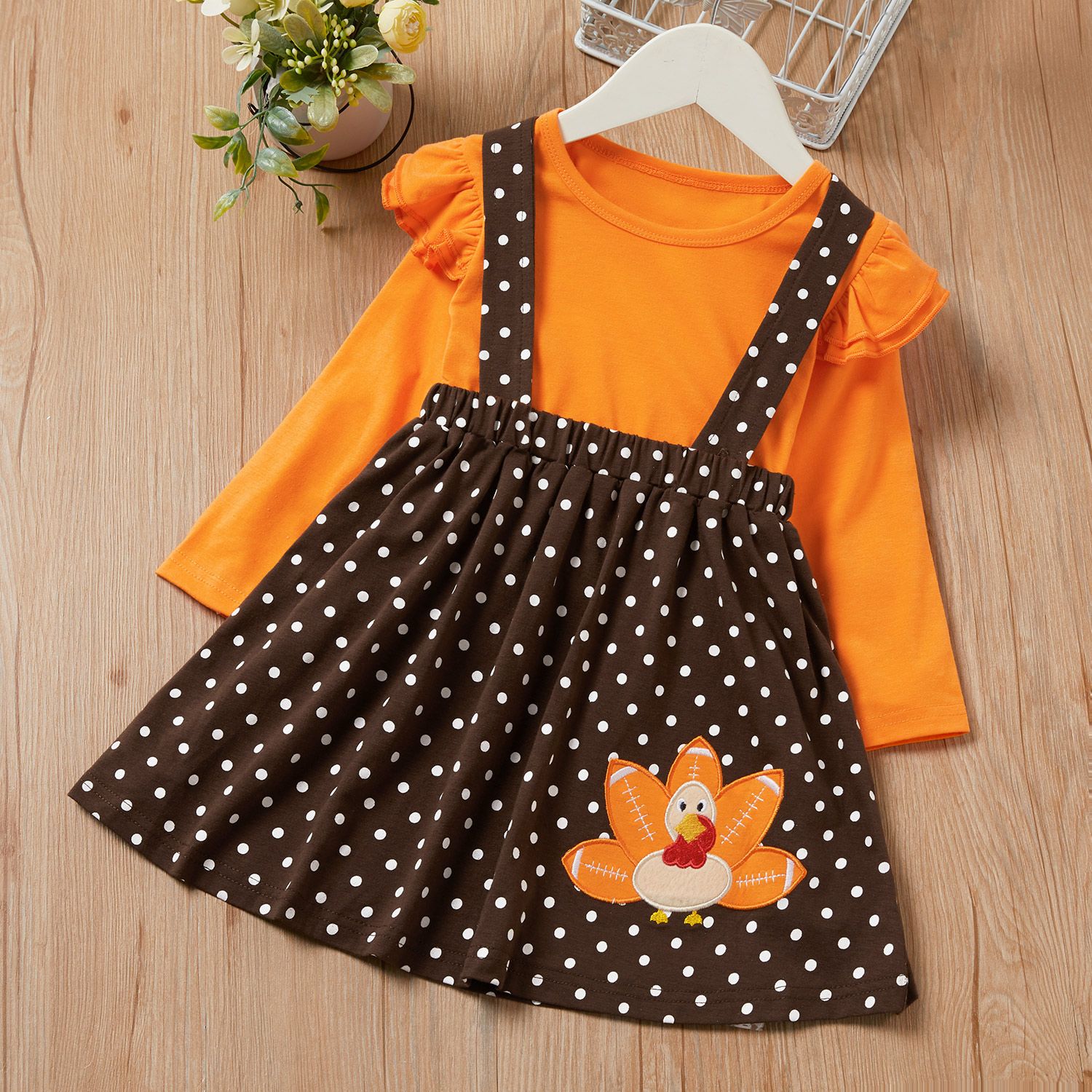 2-piece Toddler Girl Thanksgiving Ruffled Long-sleeve Solid Top And Polka Dots Turkey Embroidery Suspender Skirt Set