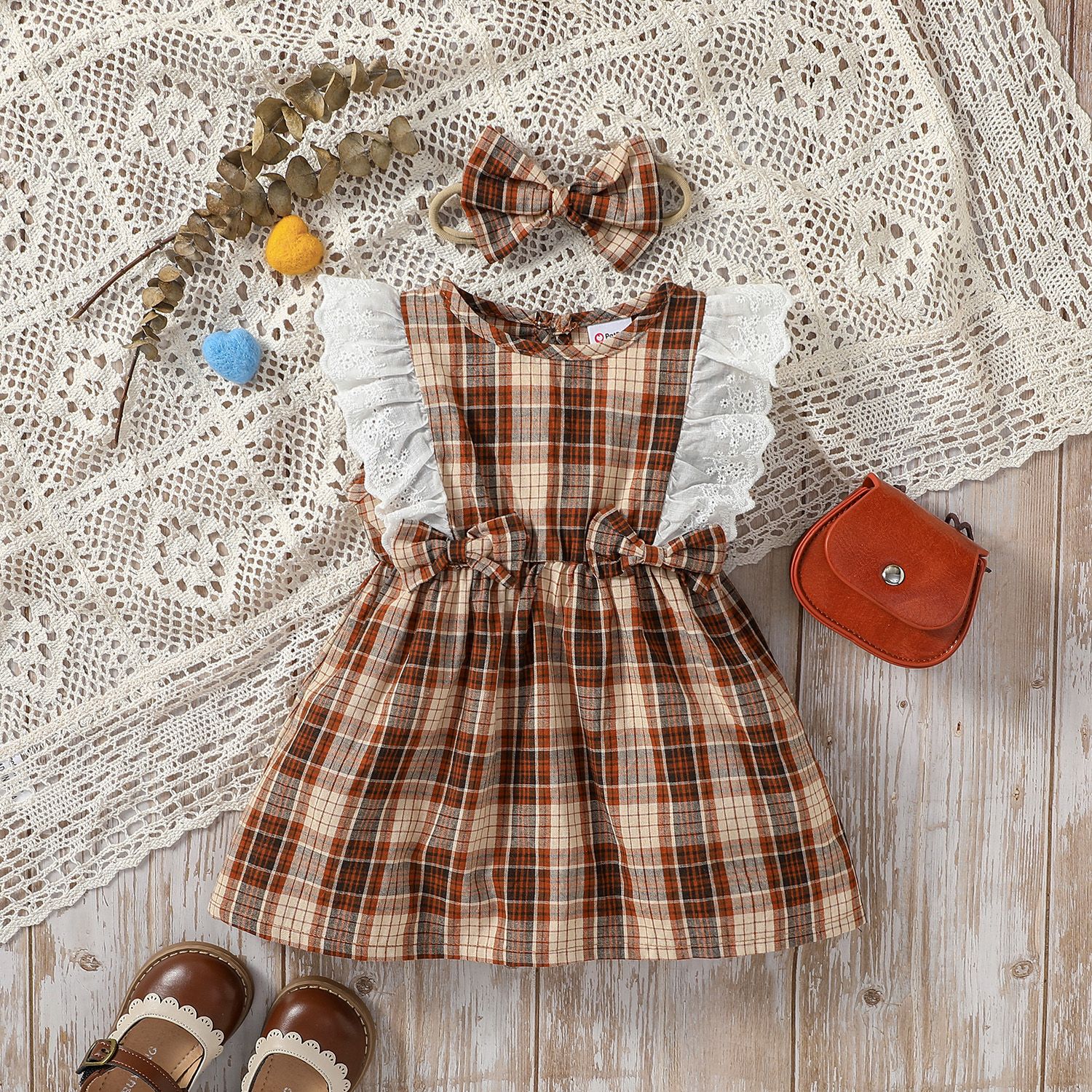 

2pcs Baby Girl Contrast Ruffle Trim Plaid Tank Dress & Headband Set